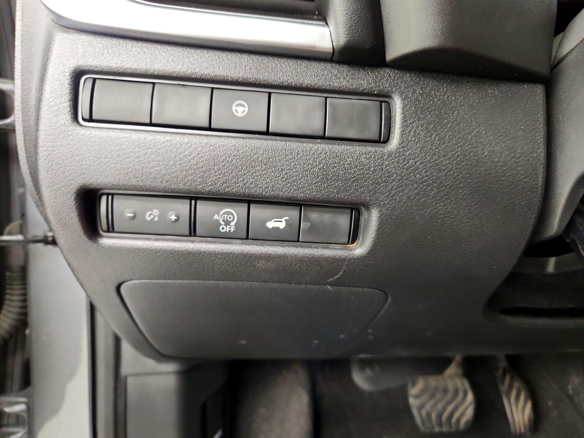 Thumbnail: 2023 Nissan Rogue - 13