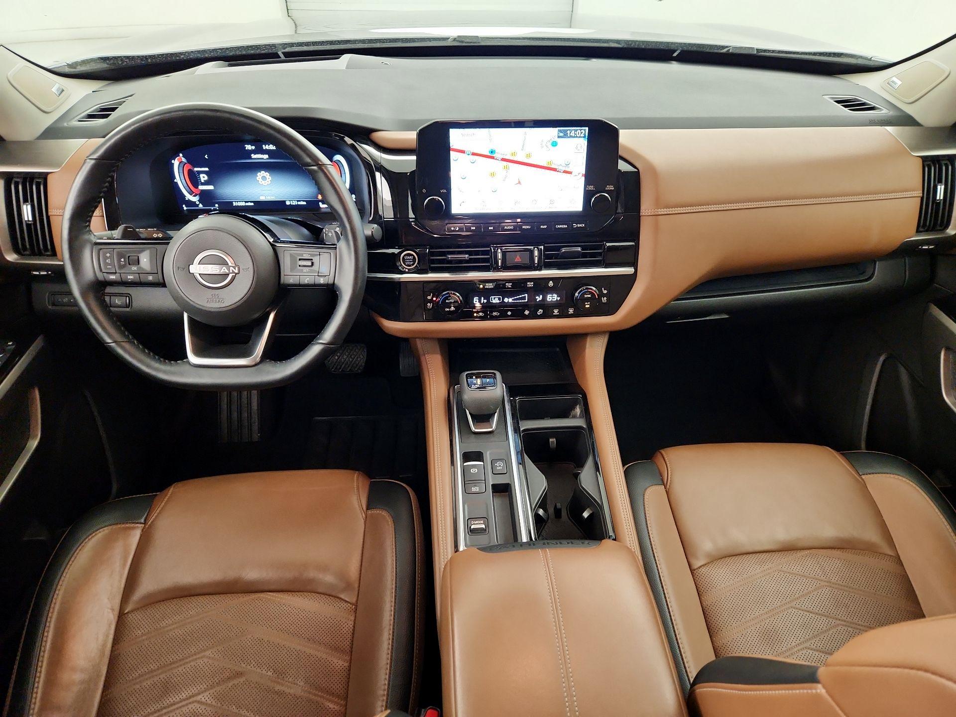 Thumbnail: 2023 Nissan Pathfinder - 9