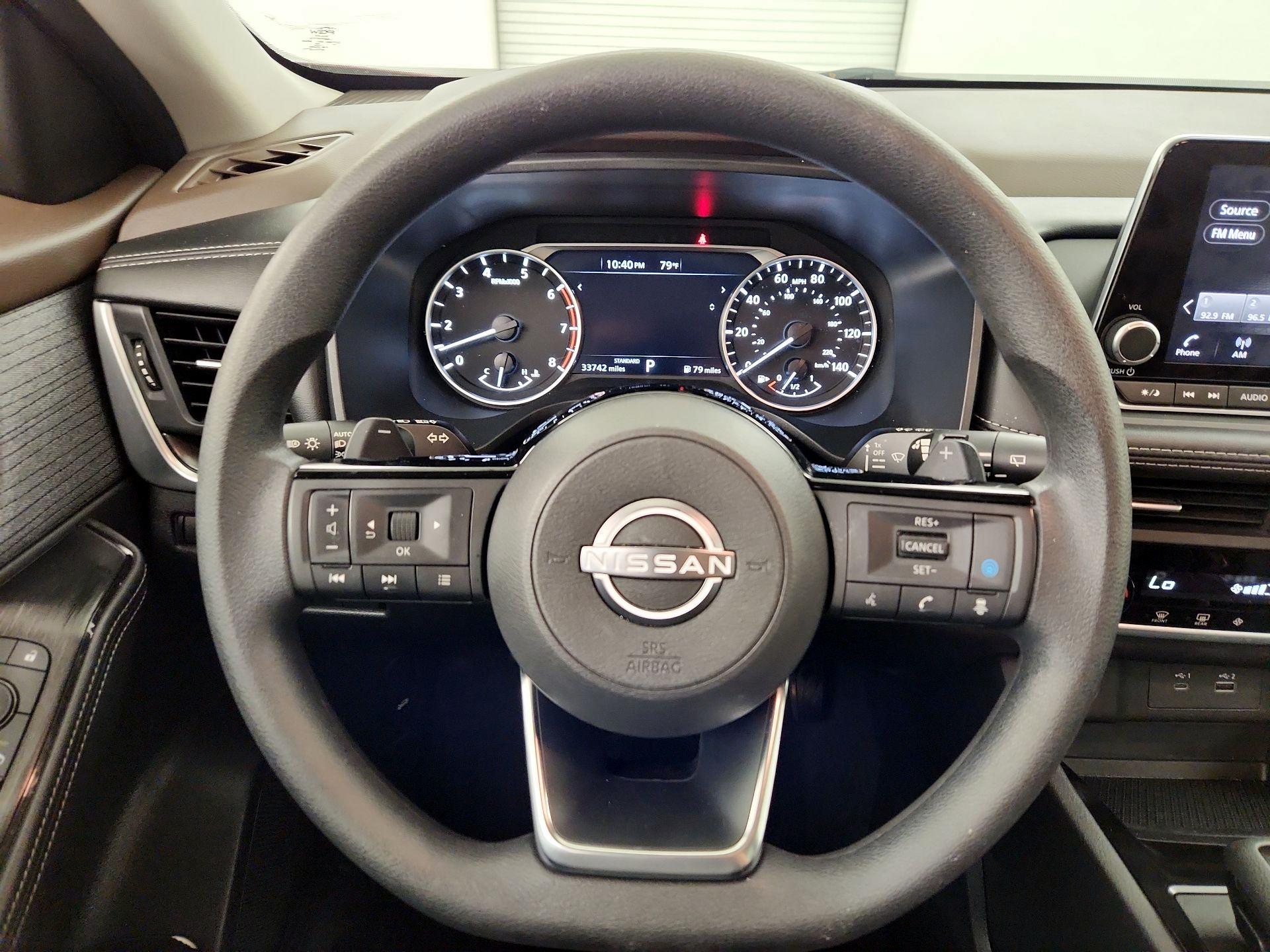 Thumbnail: 2023 Nissan Rogue - 10