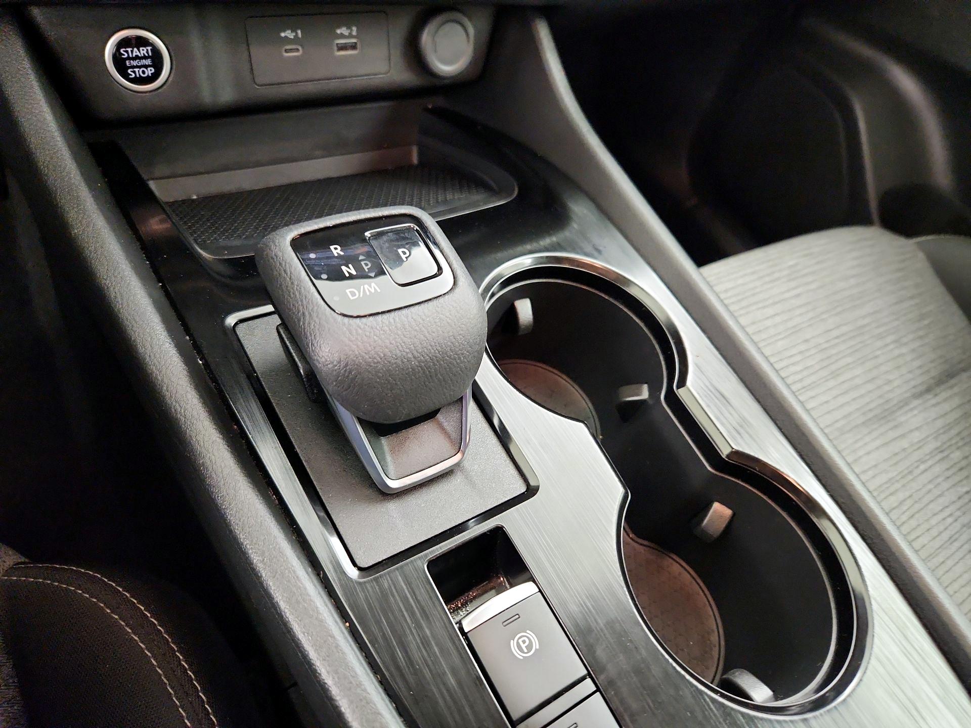 Thumbnail: 2023 Nissan Rogue - 17