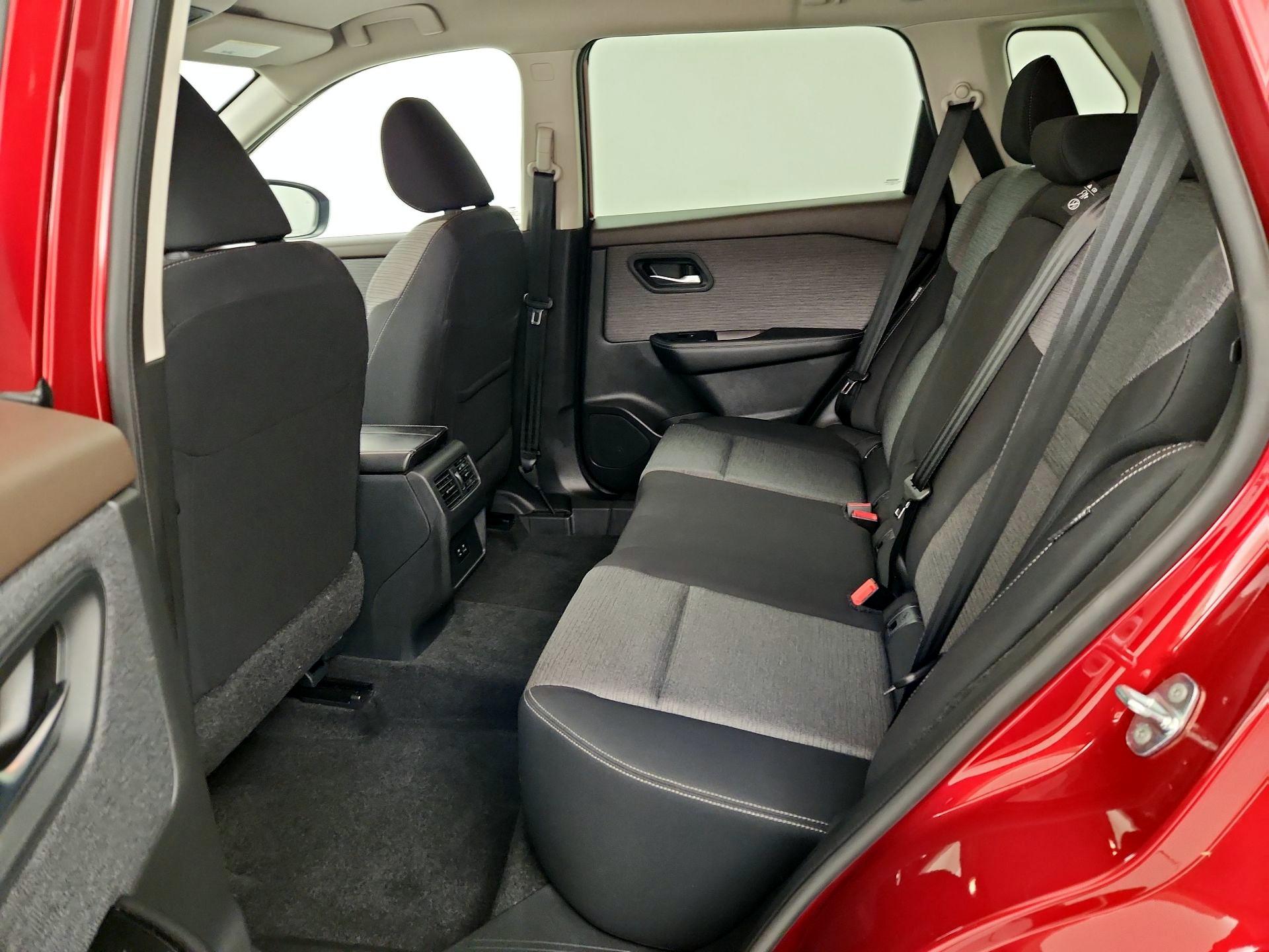 Thumbnail: 2023 Nissan Rogue - 19