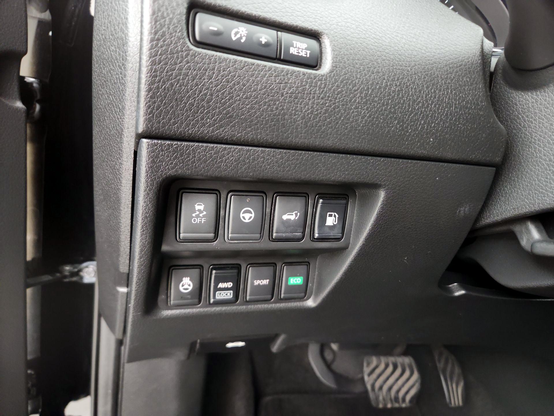 Thumbnail: 2020 Nissan Rogue - 13