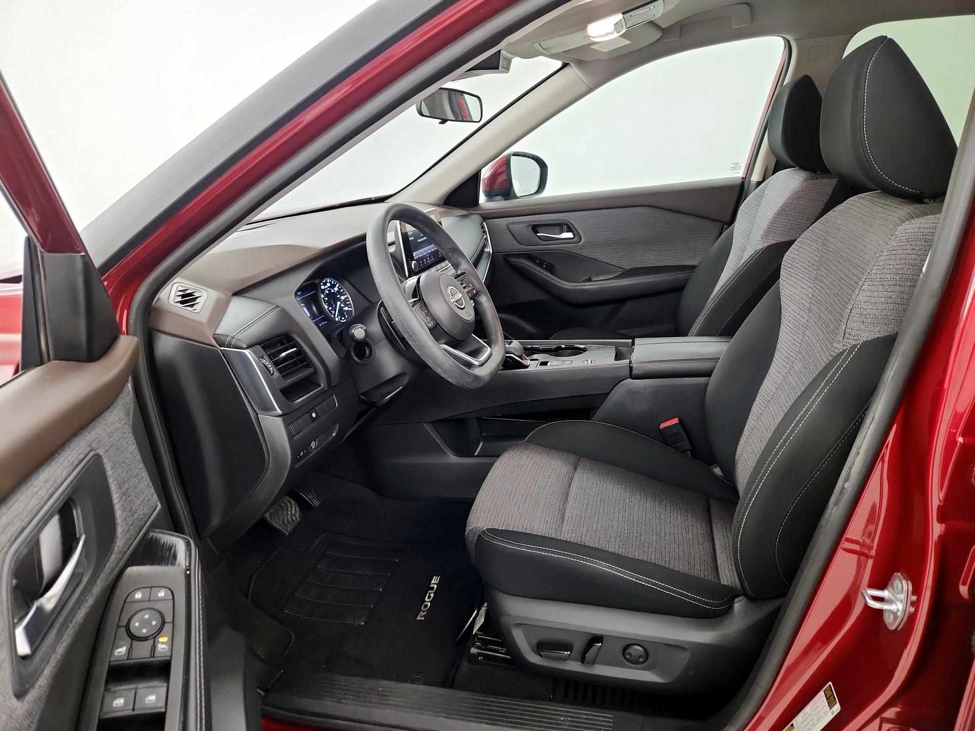 Thumbnail: 2023 Nissan Rogue - 11