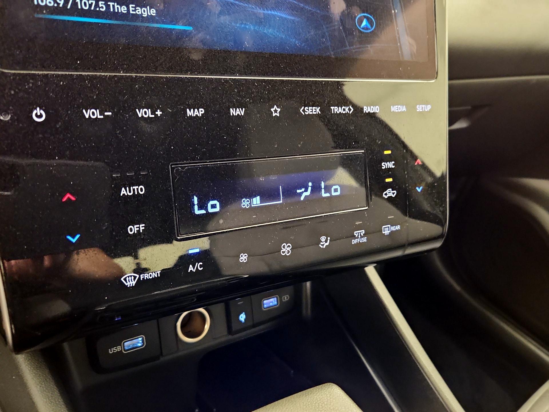 Thumbnail: 2024 Hyundai Santa Cruz - 17