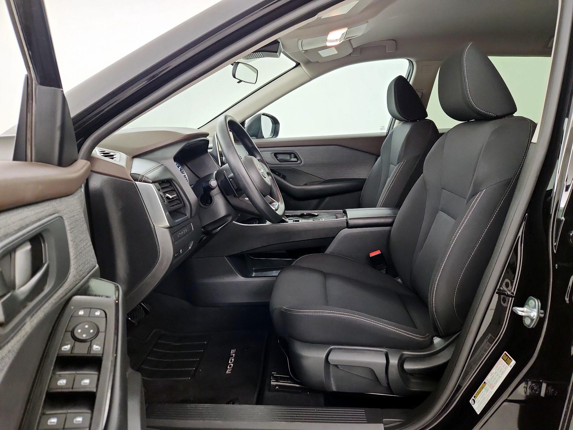 Thumbnail: 2023 Nissan Rogue - 11