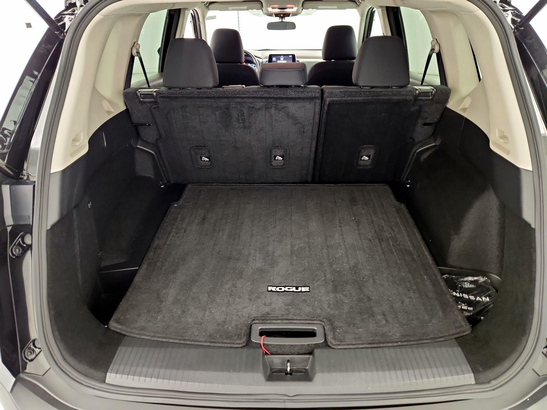 Thumbnail: 2023 Nissan Rogue - 20