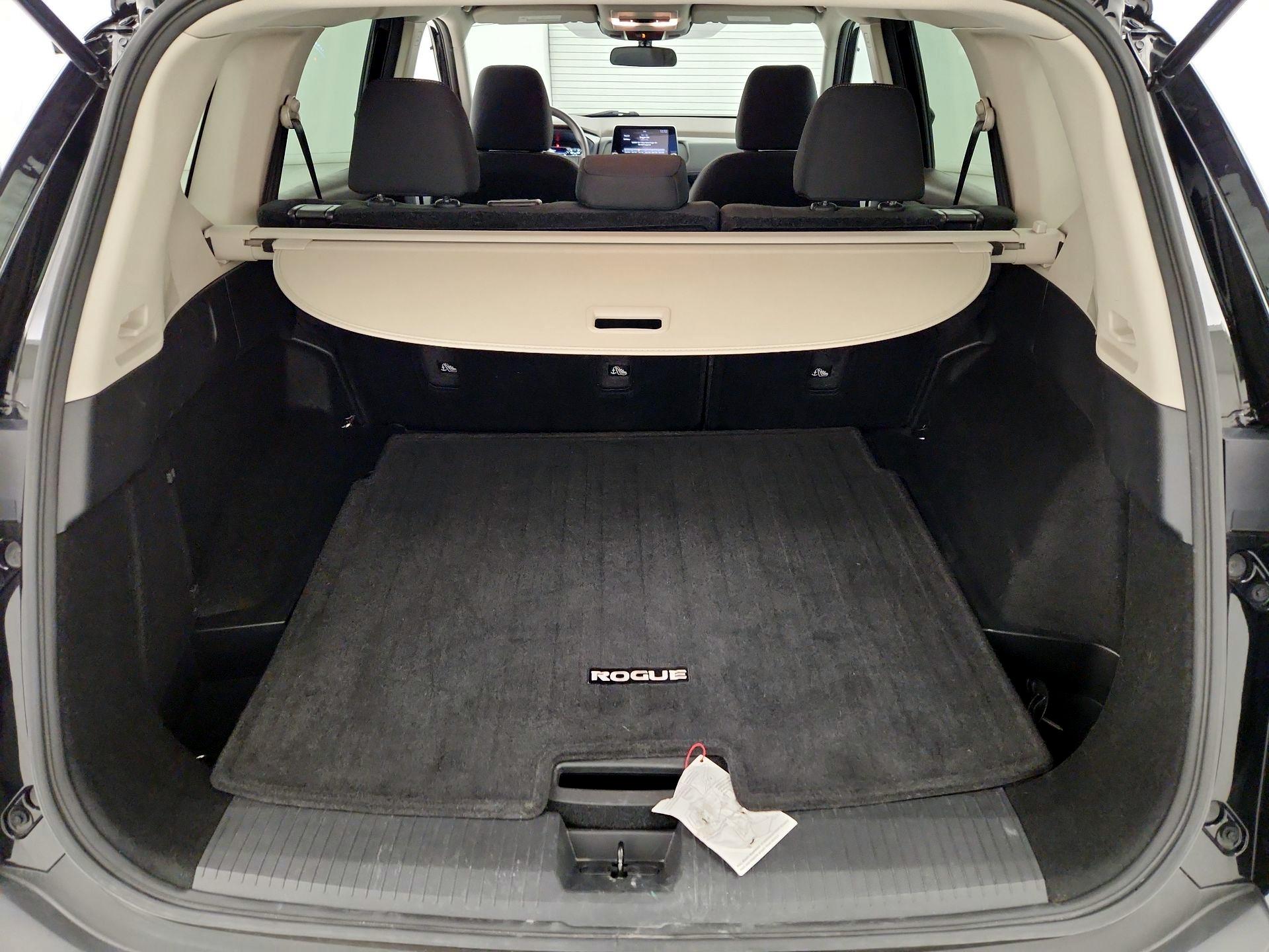 Thumbnail: 2023 Nissan Rogue - 20