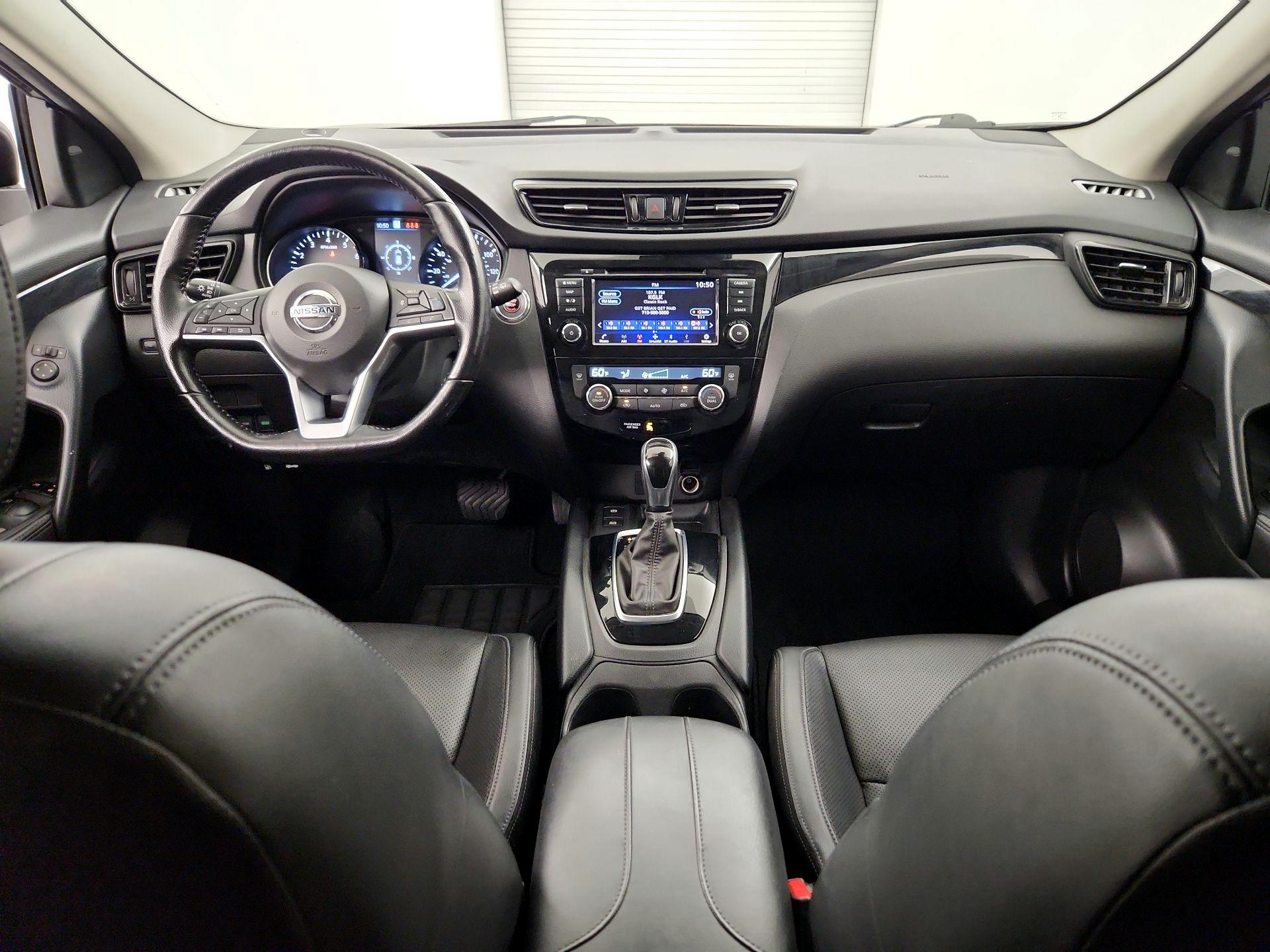 Thumbnail: 2022 Nissan Rogue Sport - 9