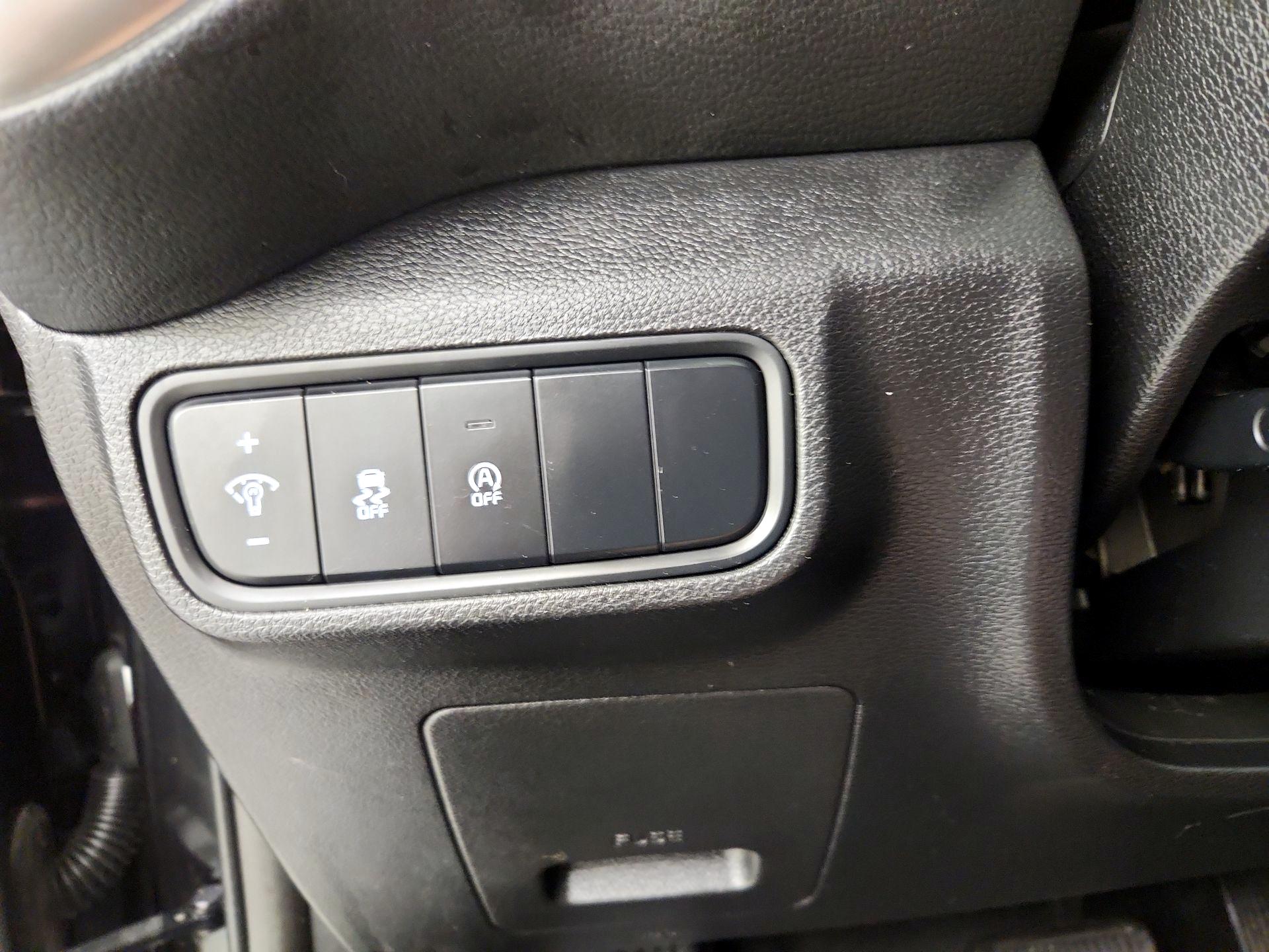 Thumbnail: 2023 Kia Soul - 13