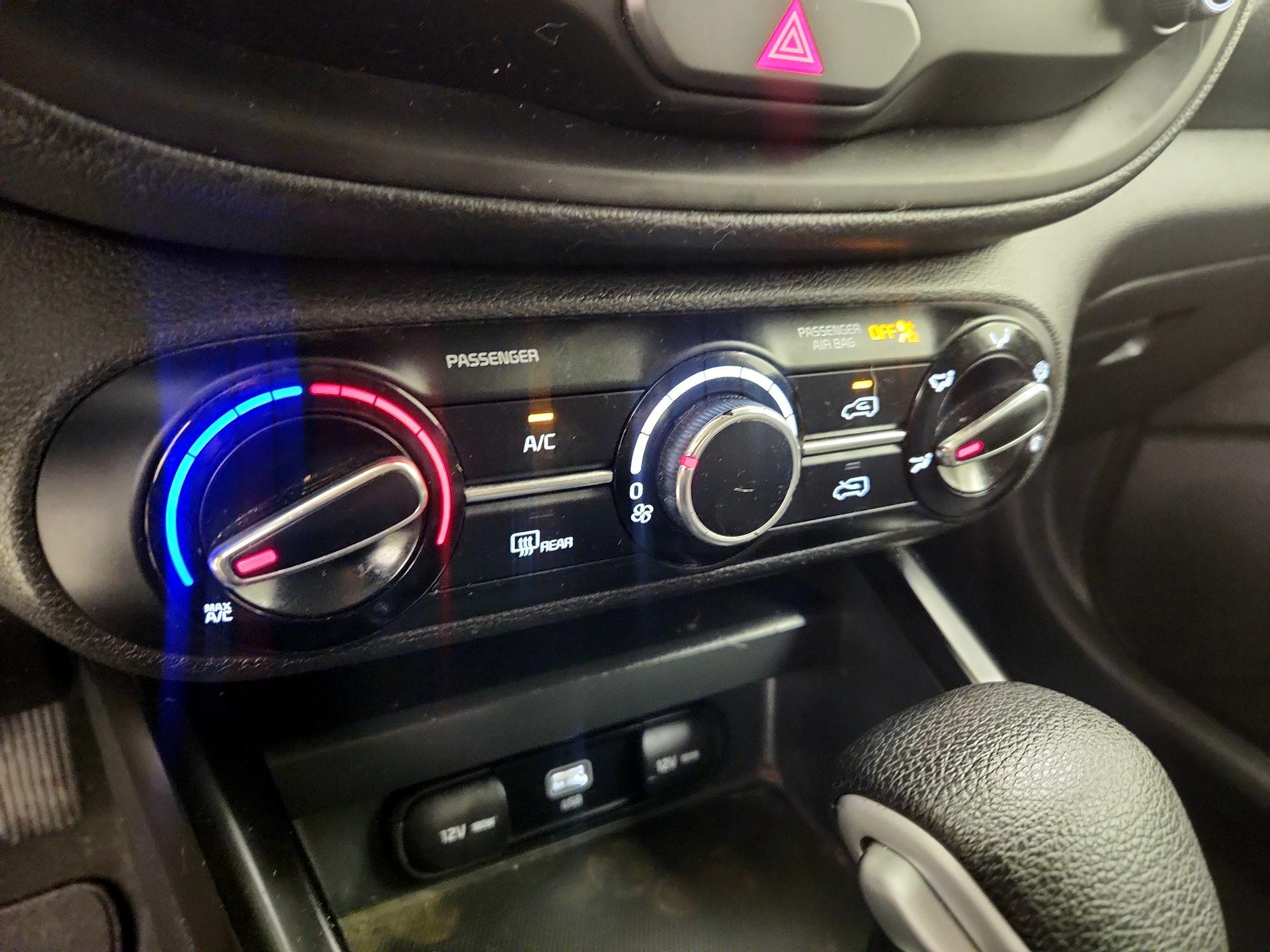 Thumbnail: 2023 Kia Soul - 16