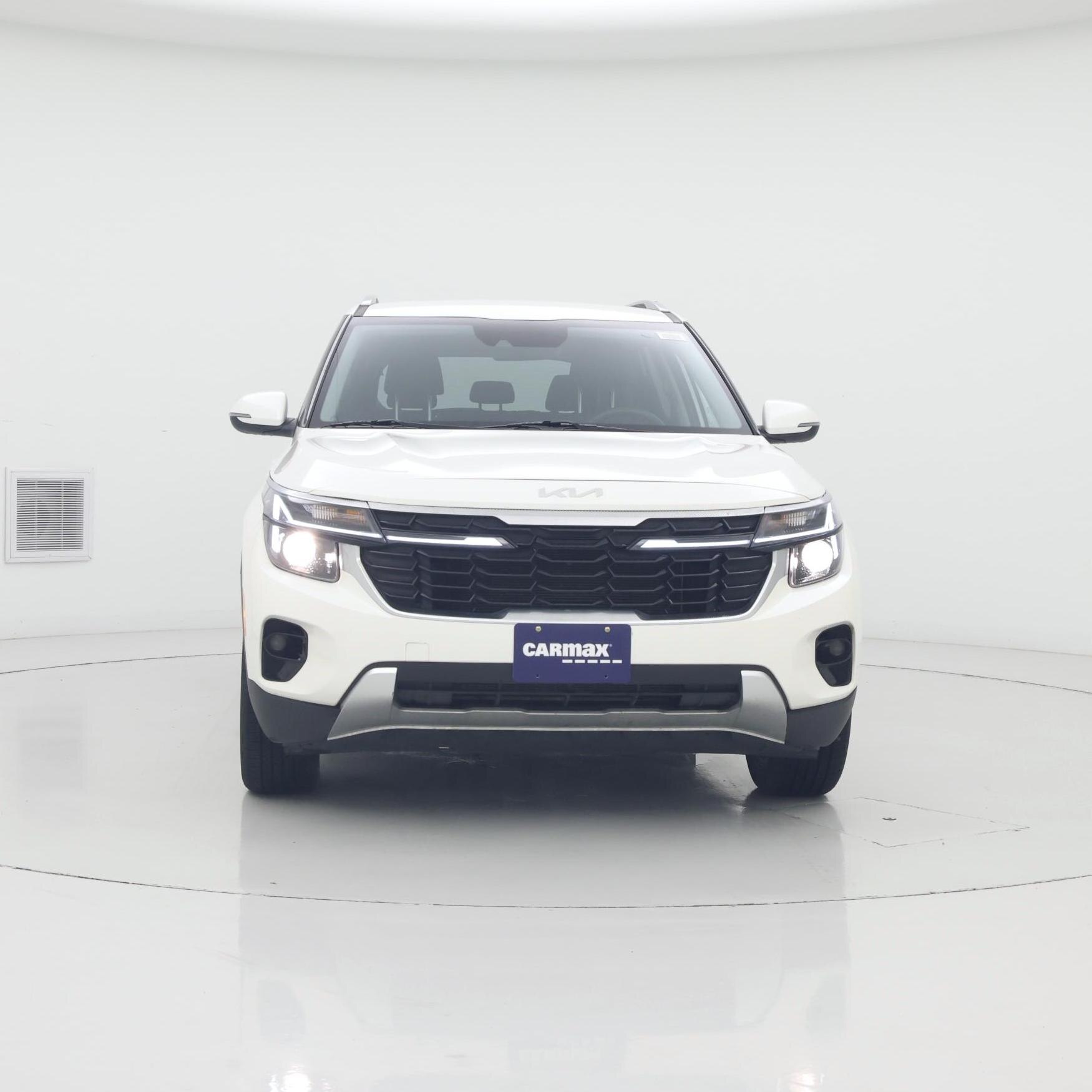 Thumbnail: 2024 Kia Seltos - 5