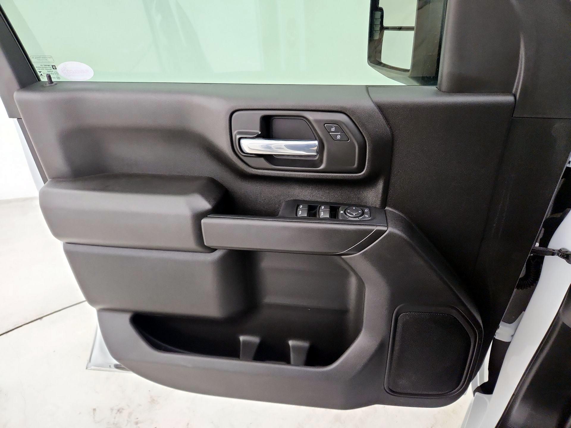 Thumbnail: 2024 GMC Sierra 2500 - 12