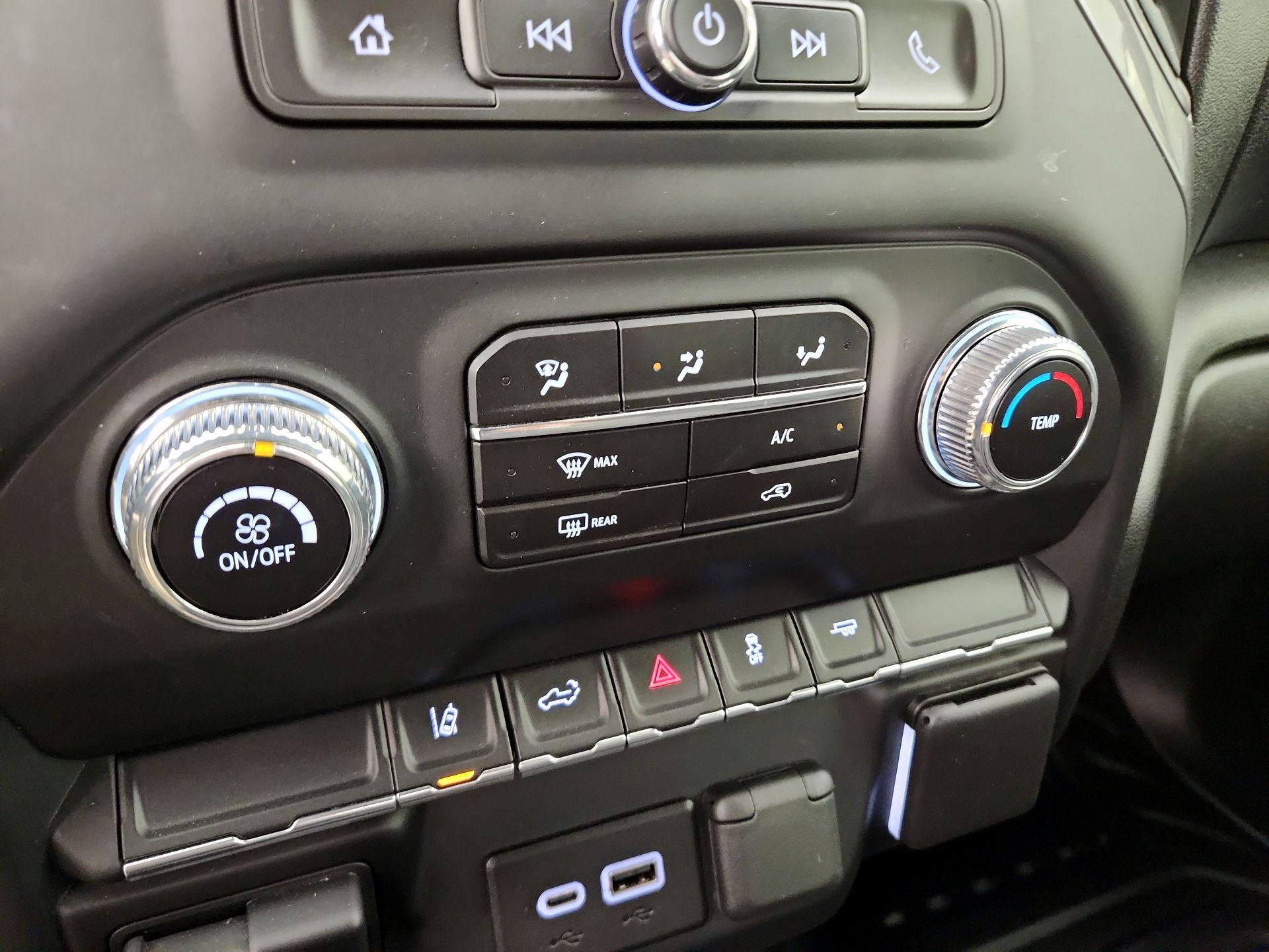 Thumbnail: 2024 GMC Sierra 2500 - 16