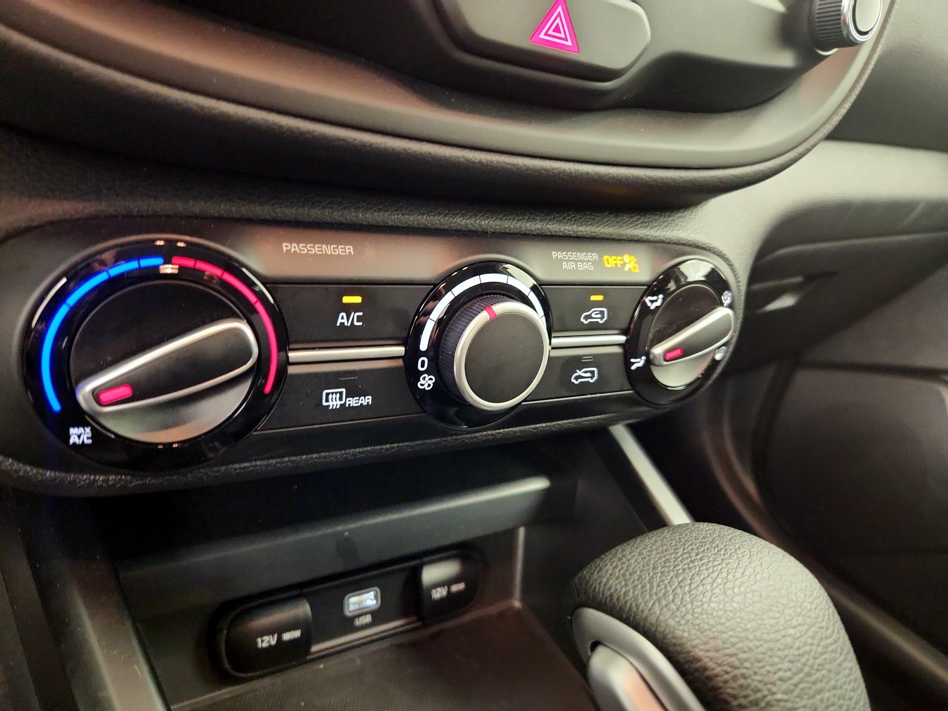 Thumbnail: 2025 Kia Soul - 16