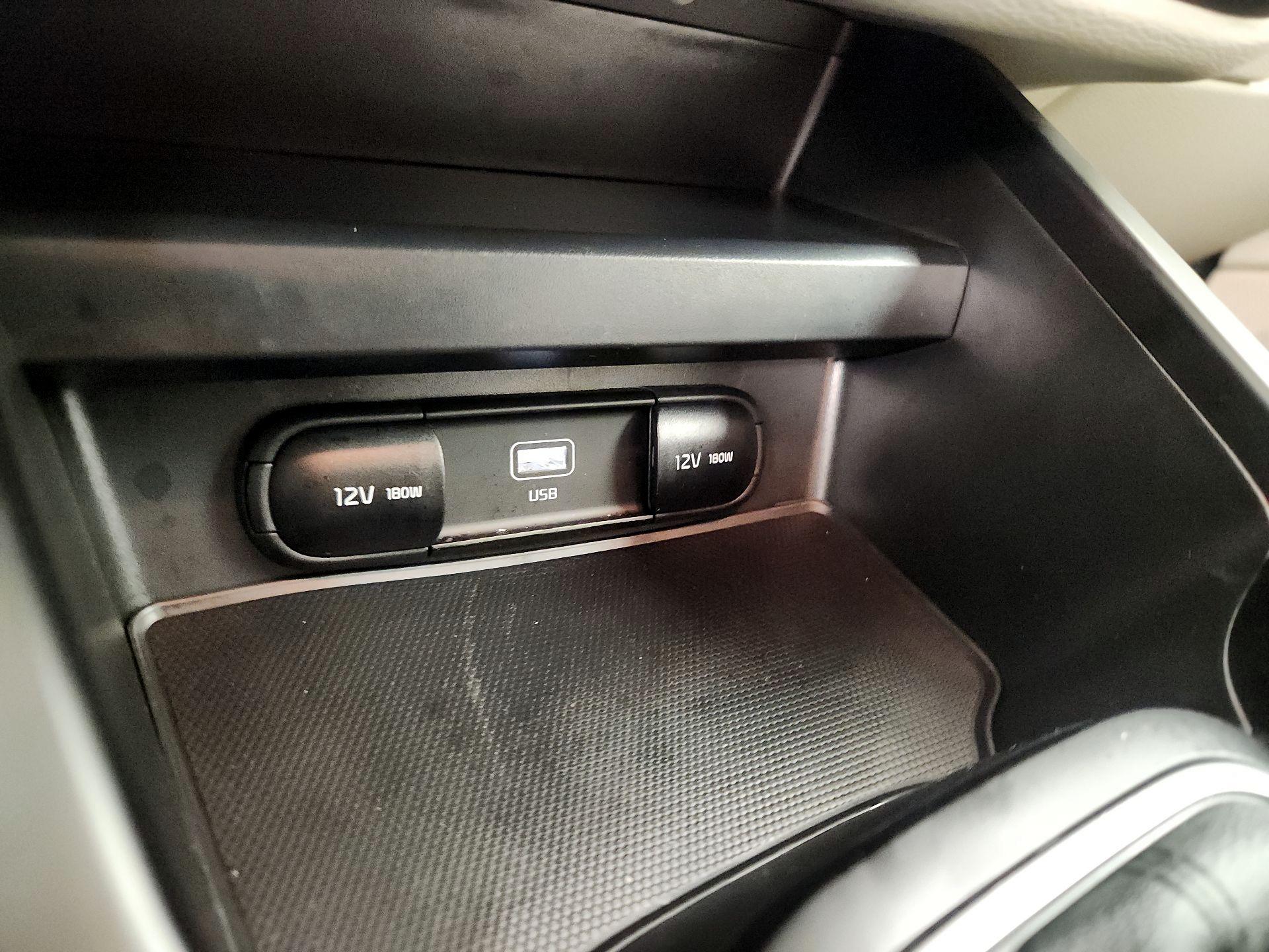 Thumbnail: 2025 Kia Soul - 18