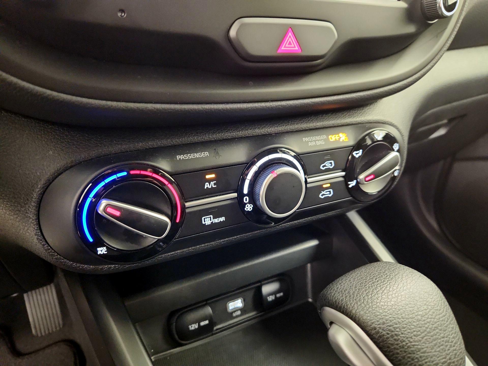 Thumbnail: 2025 Kia Soul - 16