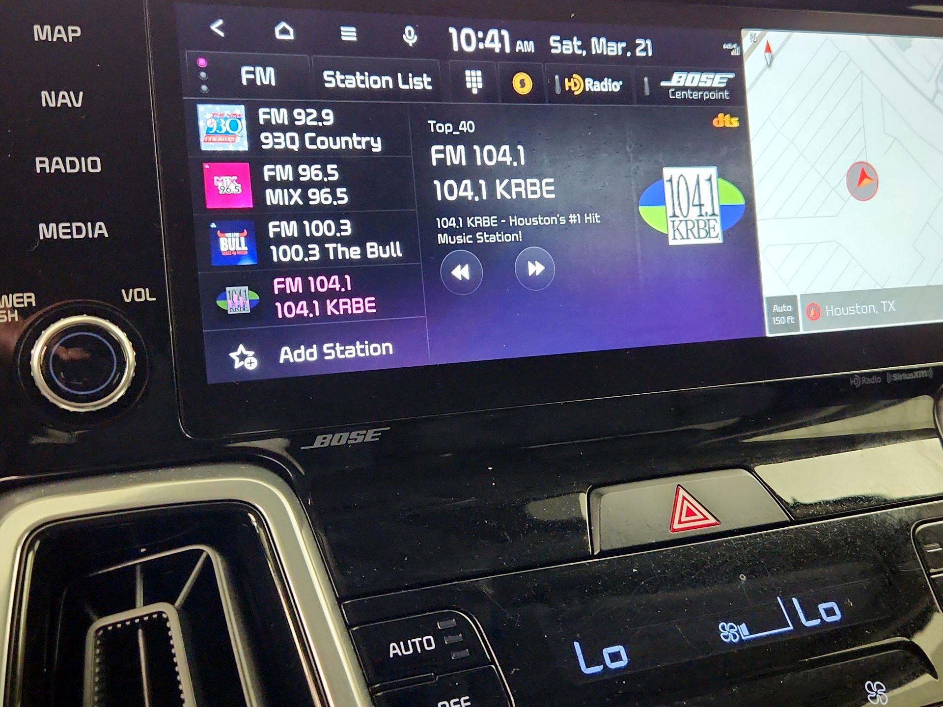 Thumbnail: 2023 Kia Sorento - 16