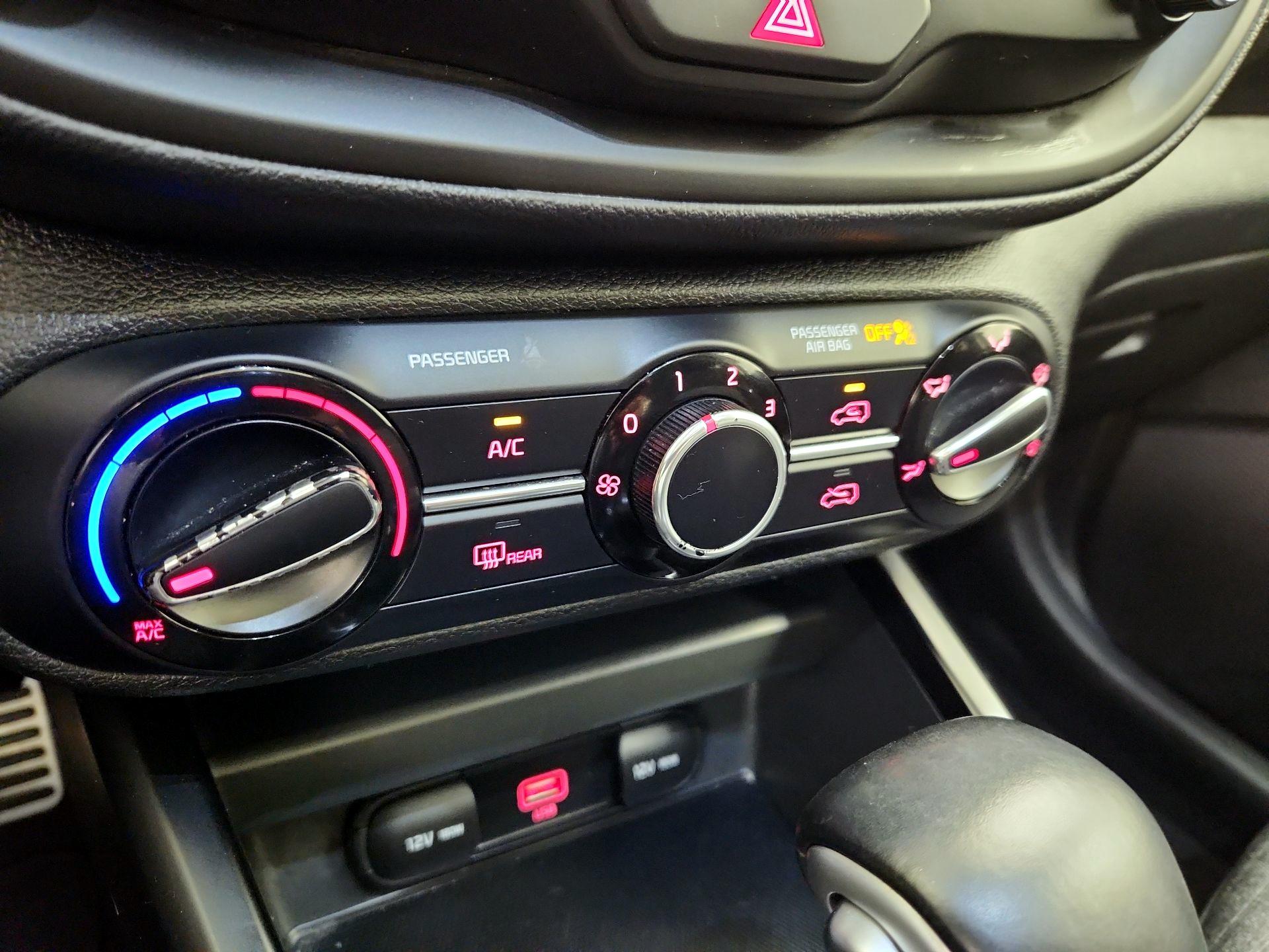 Thumbnail: 2021 Kia Soul - 16