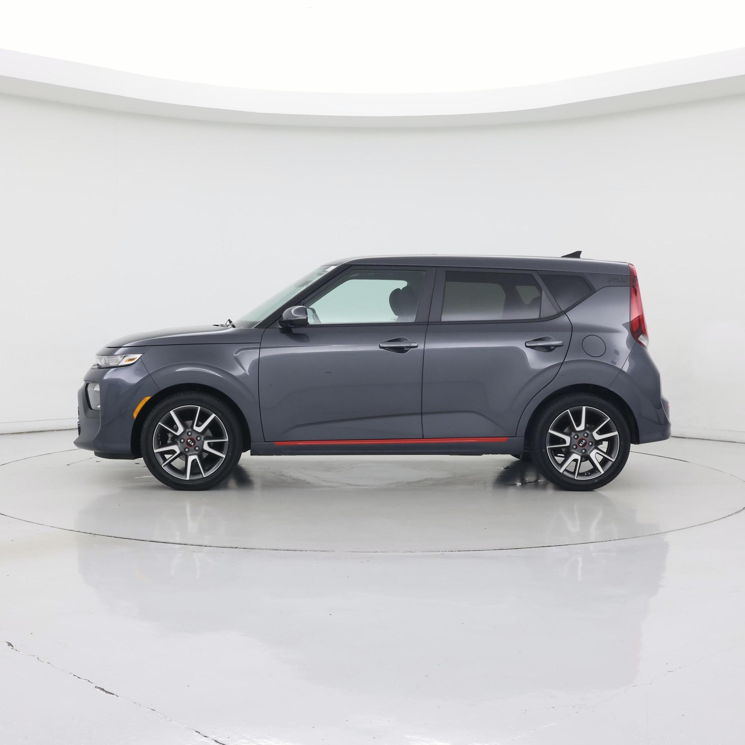 Thumbnail: 2021 Kia Soul - 3