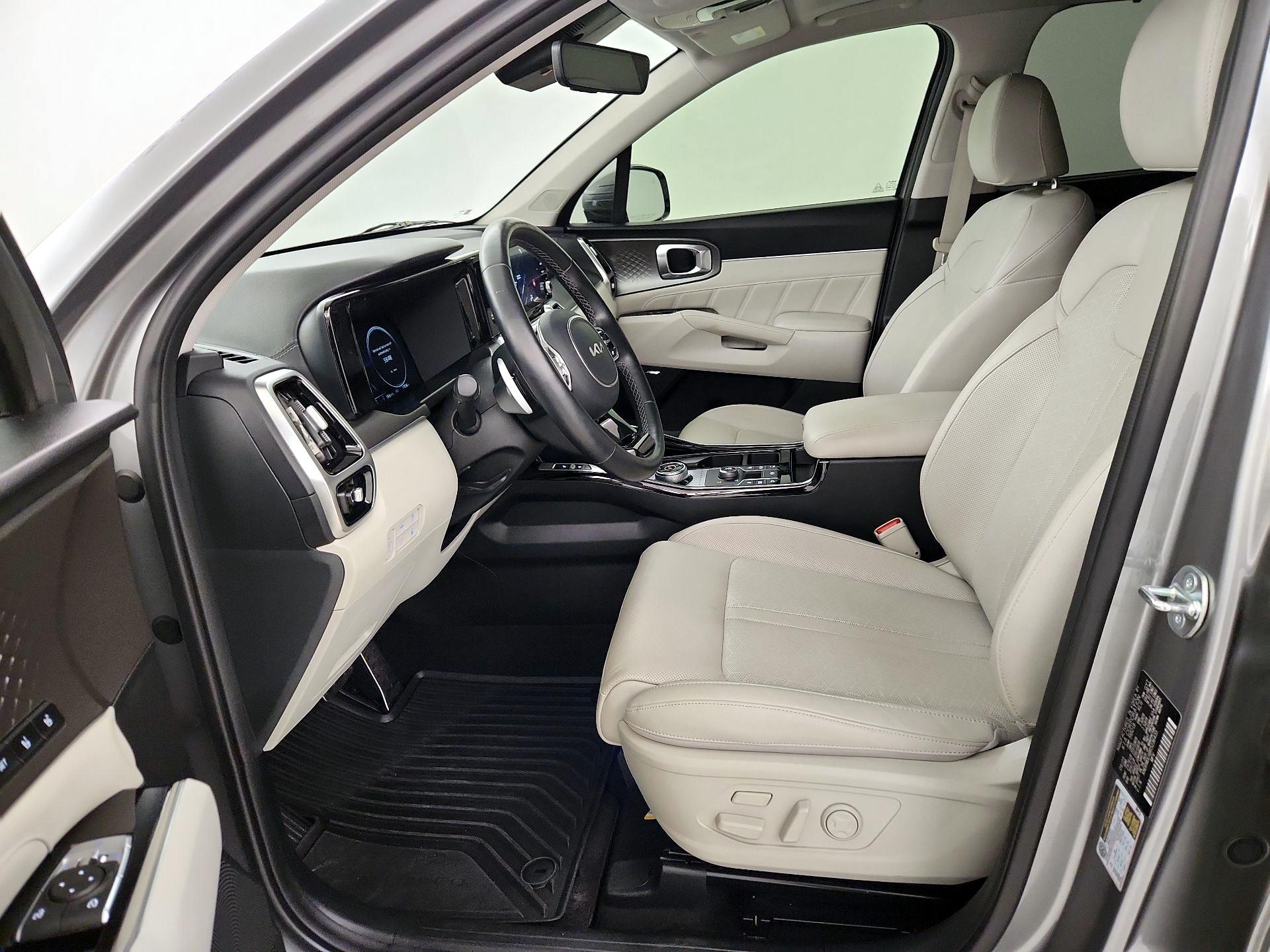 Thumbnail: 2024 Kia Sorento - 11