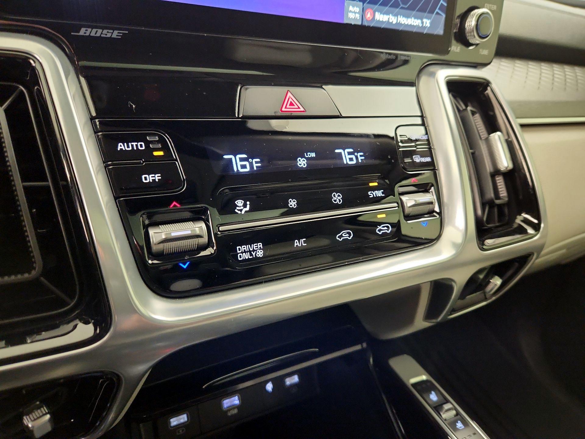 Thumbnail: 2024 Kia Sorento - 17