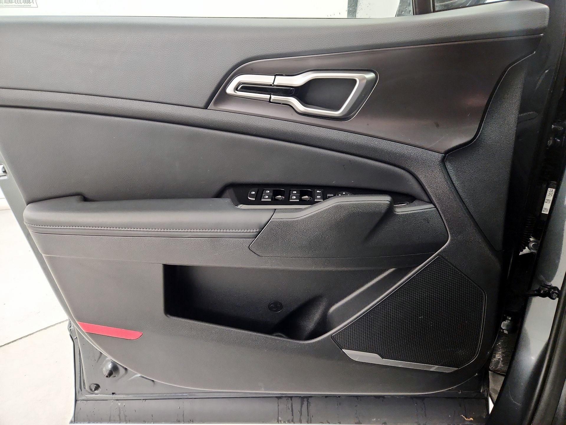 Thumbnail: 2024 Kia Sportage - 12