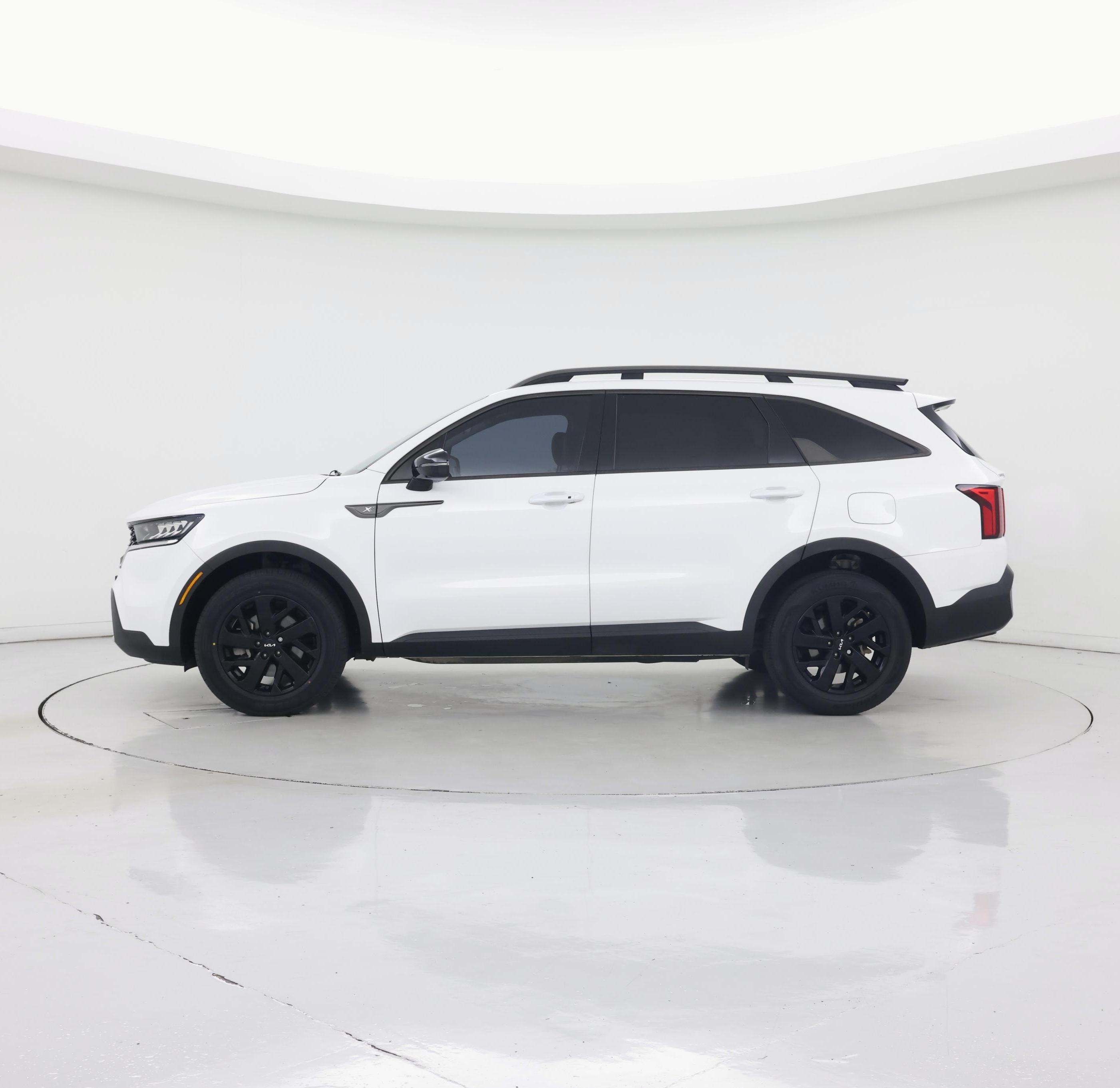 Thumbnail: 2023 Kia Sorento - 3