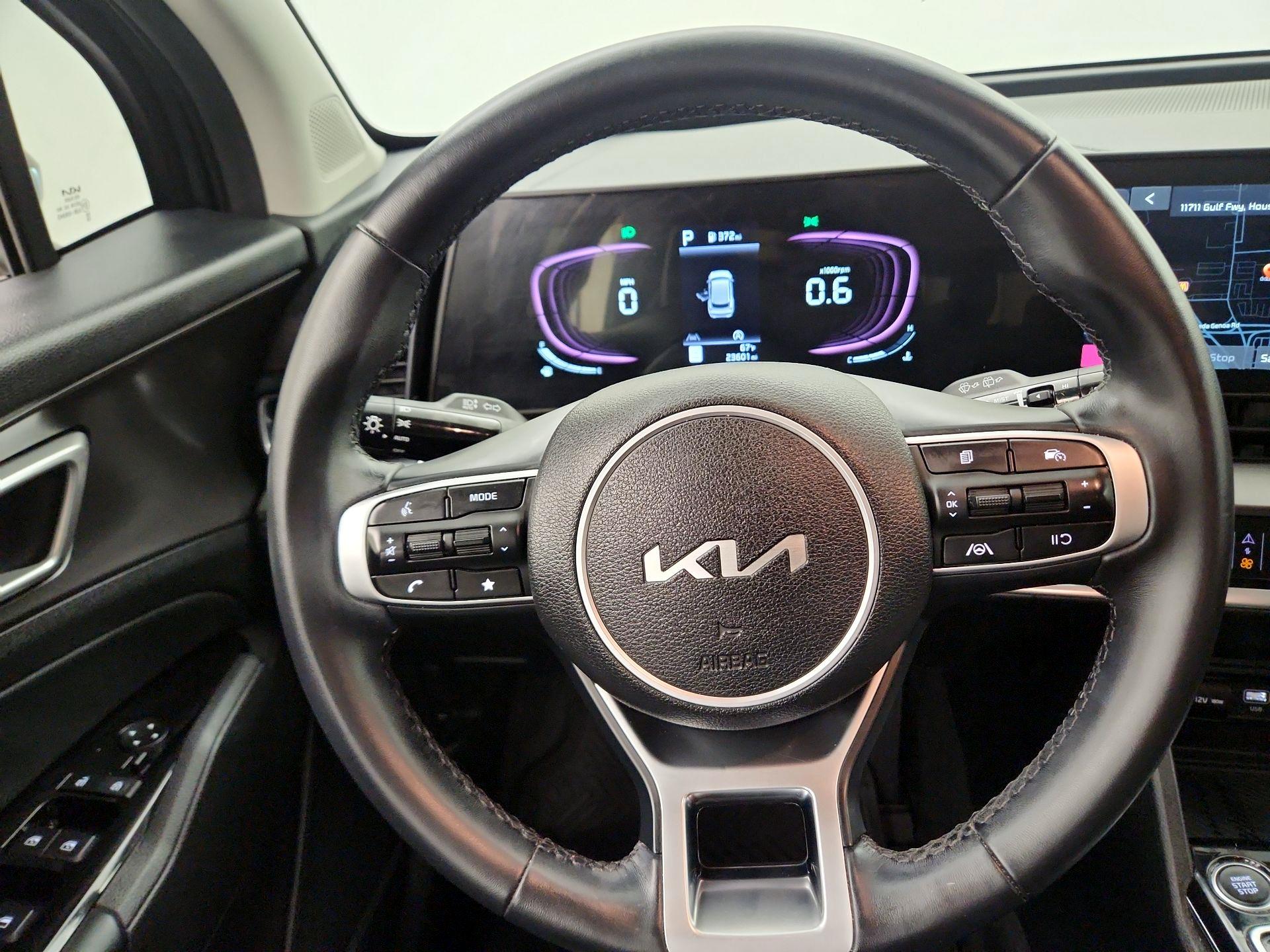 Thumbnail: 2023 Kia Sportage - 10