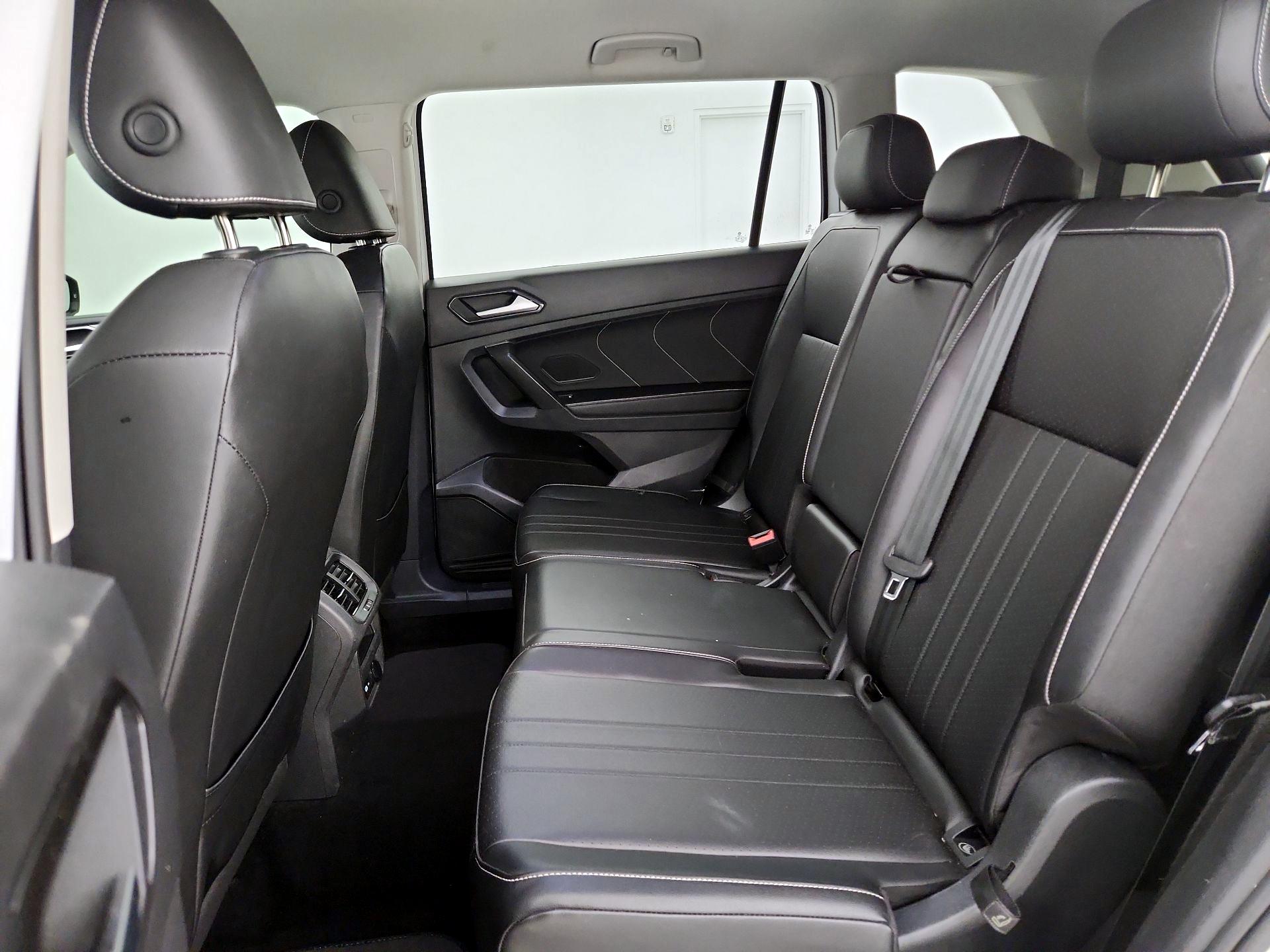 Thumbnail: 2023 Volkswagen Tiguan - 19