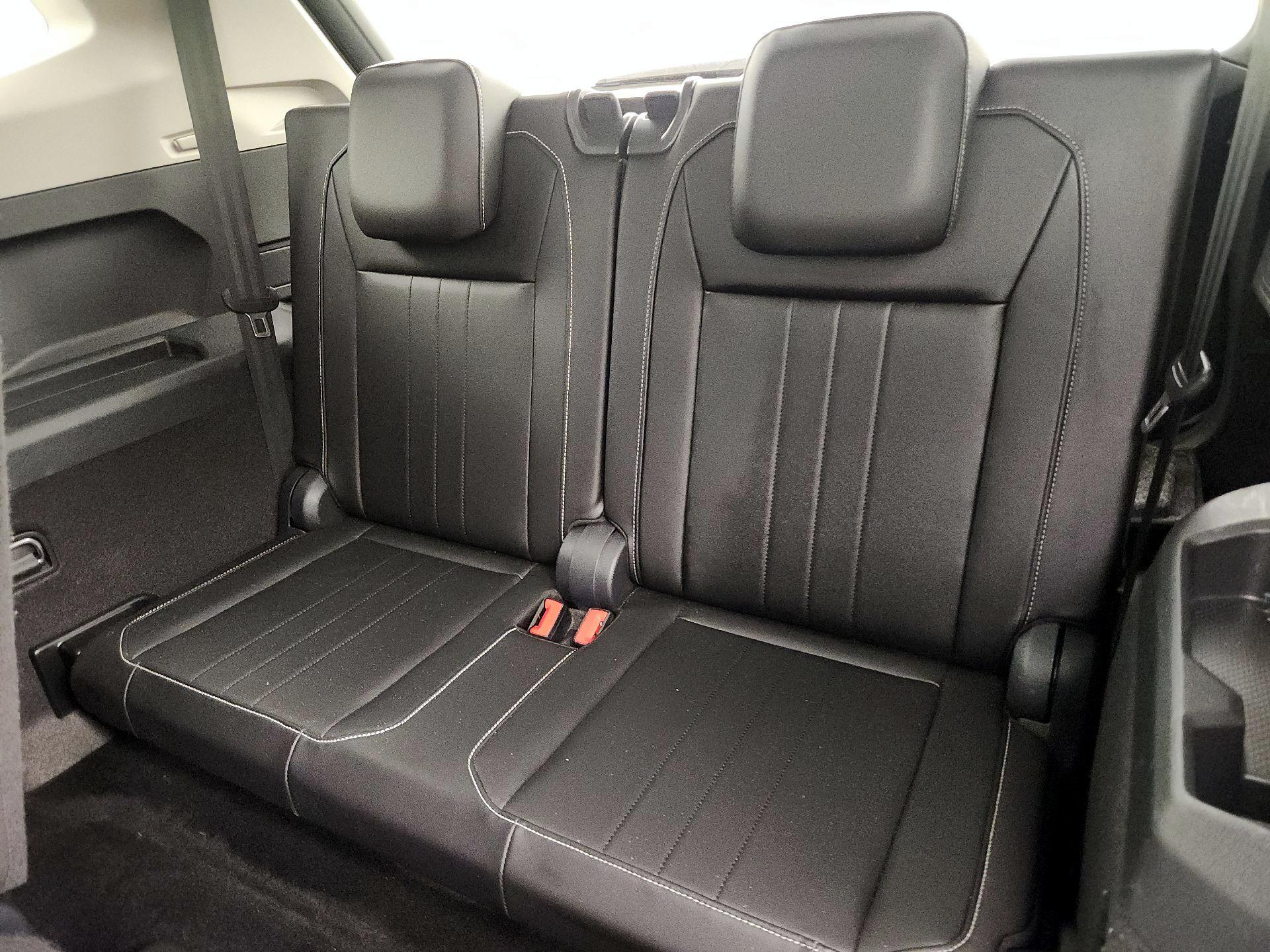 Thumbnail: 2023 Volkswagen Tiguan - 20