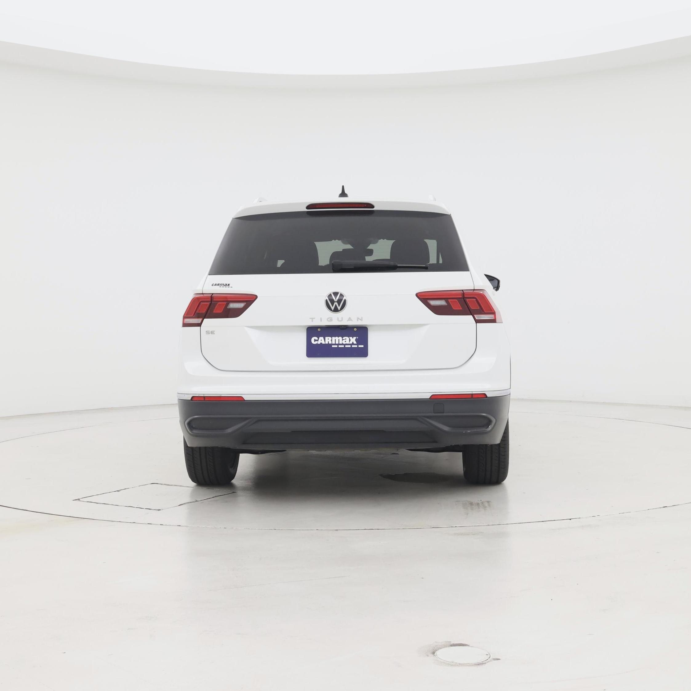 Thumbnail: 2023 Volkswagen Tiguan - 6