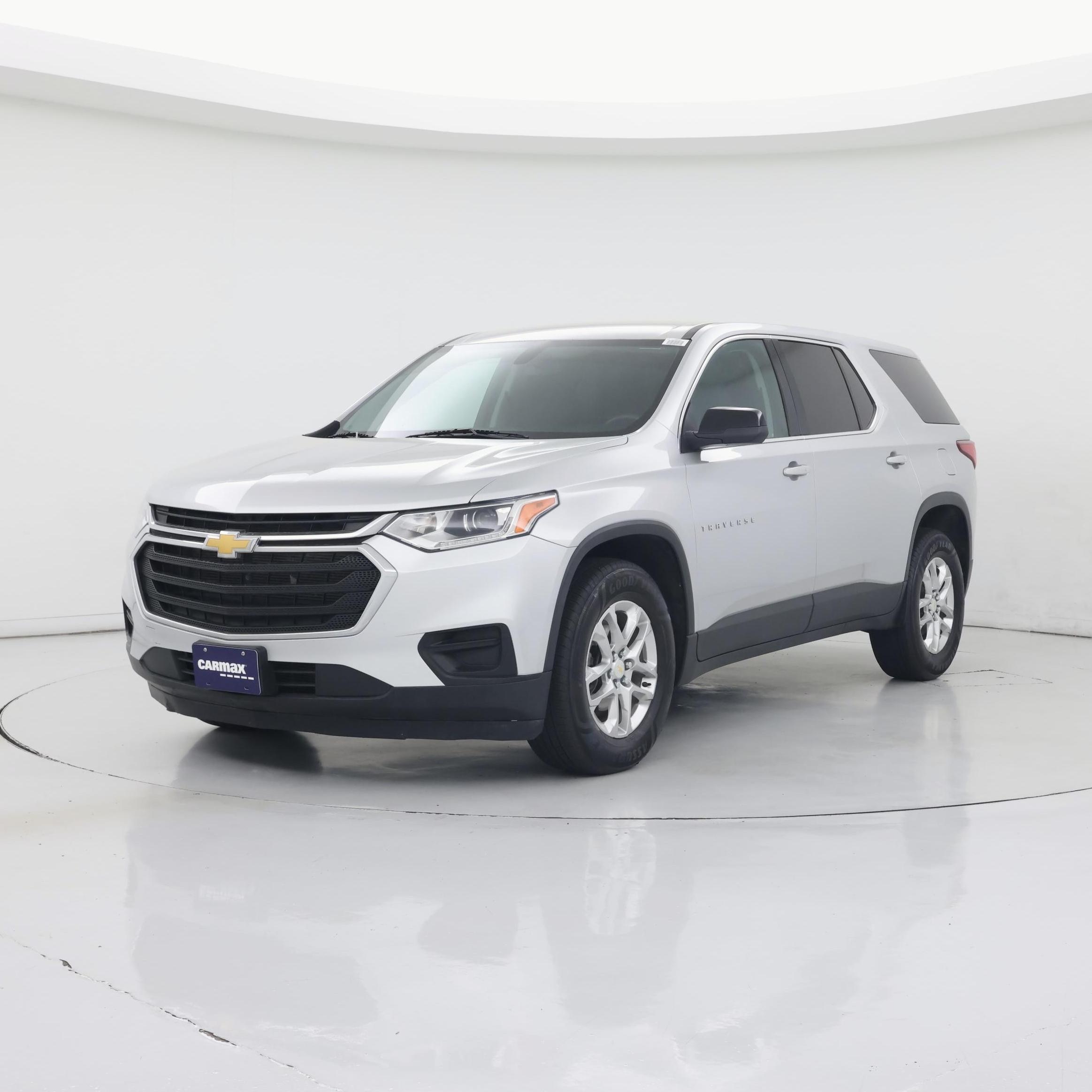 Thumbnail: 2021 Chevrolet Traverse - 4