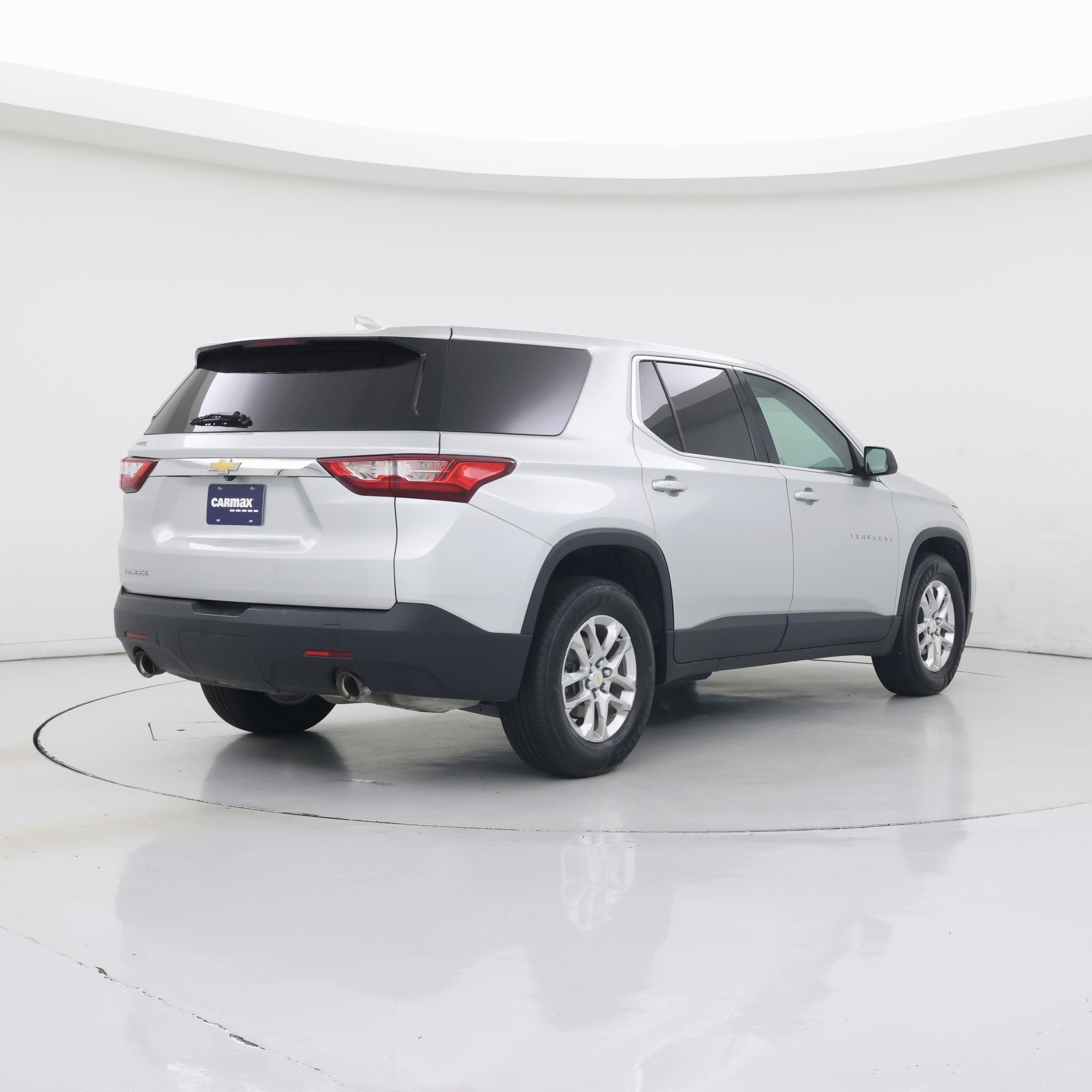 Thumbnail: 2021 Chevrolet Traverse - 8