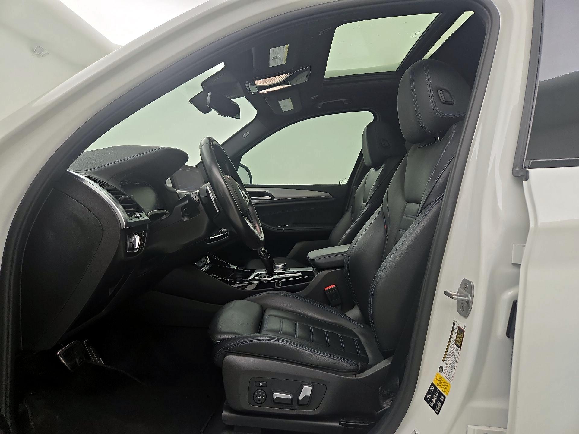 Thumbnail: 2020 BMW X3 - 11