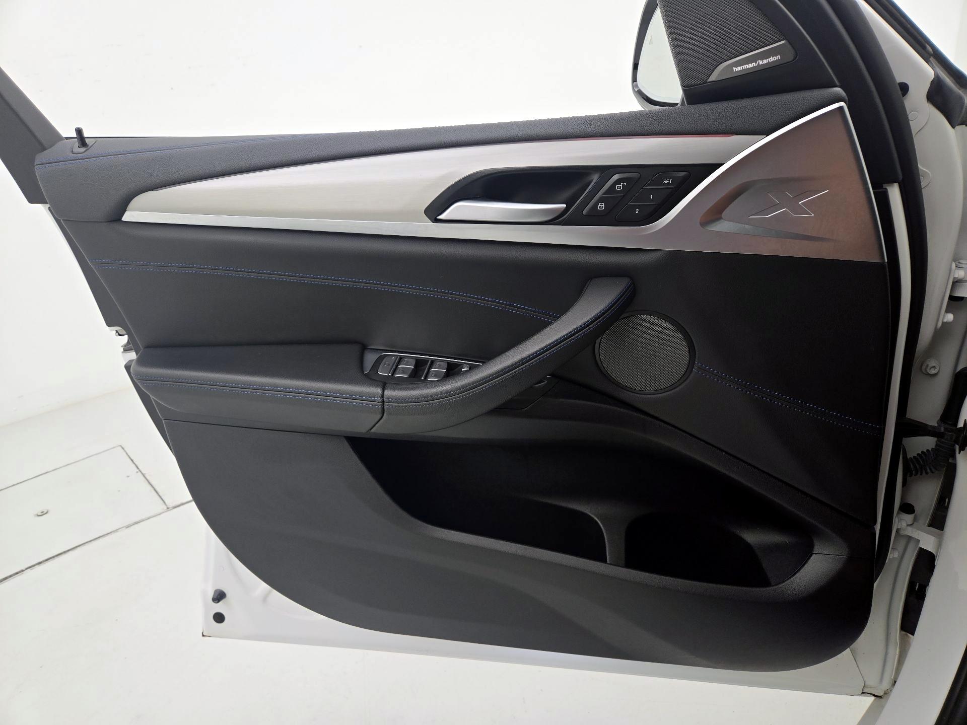 Thumbnail: 2020 BMW X3 - 12