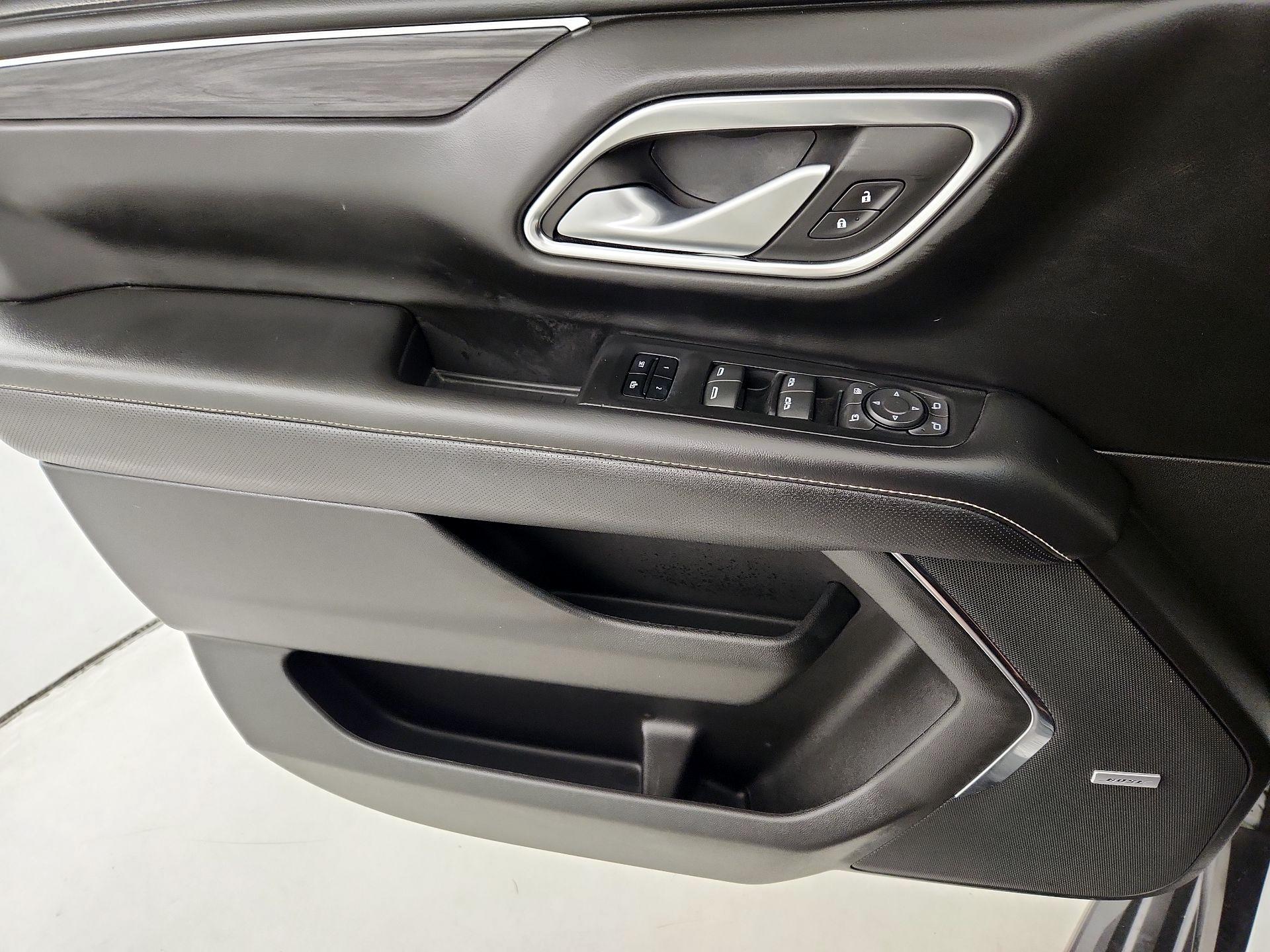 Thumbnail: 2022 GMC Yukon XL - 12