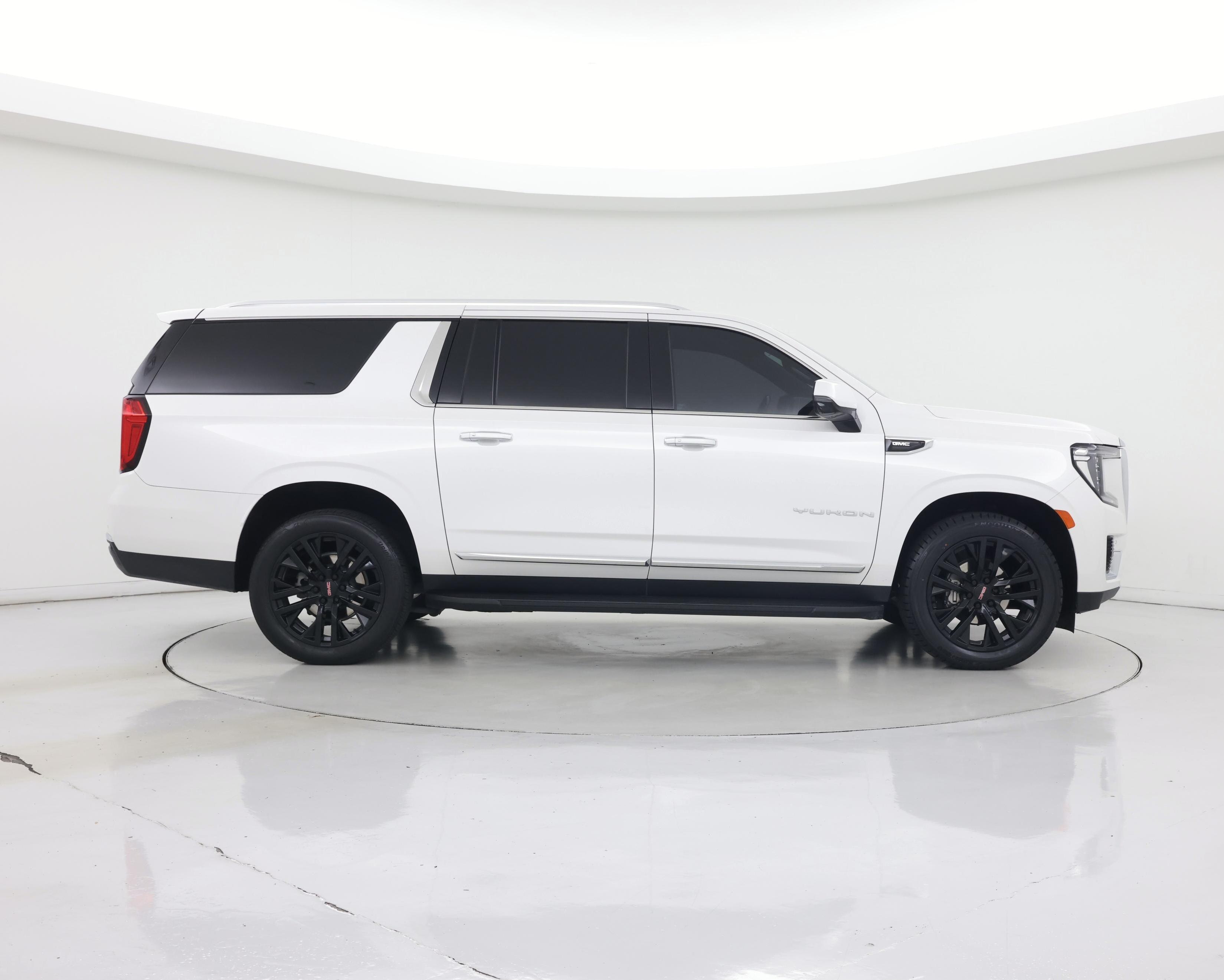 Thumbnail: 2022 GMC Yukon XL - 7