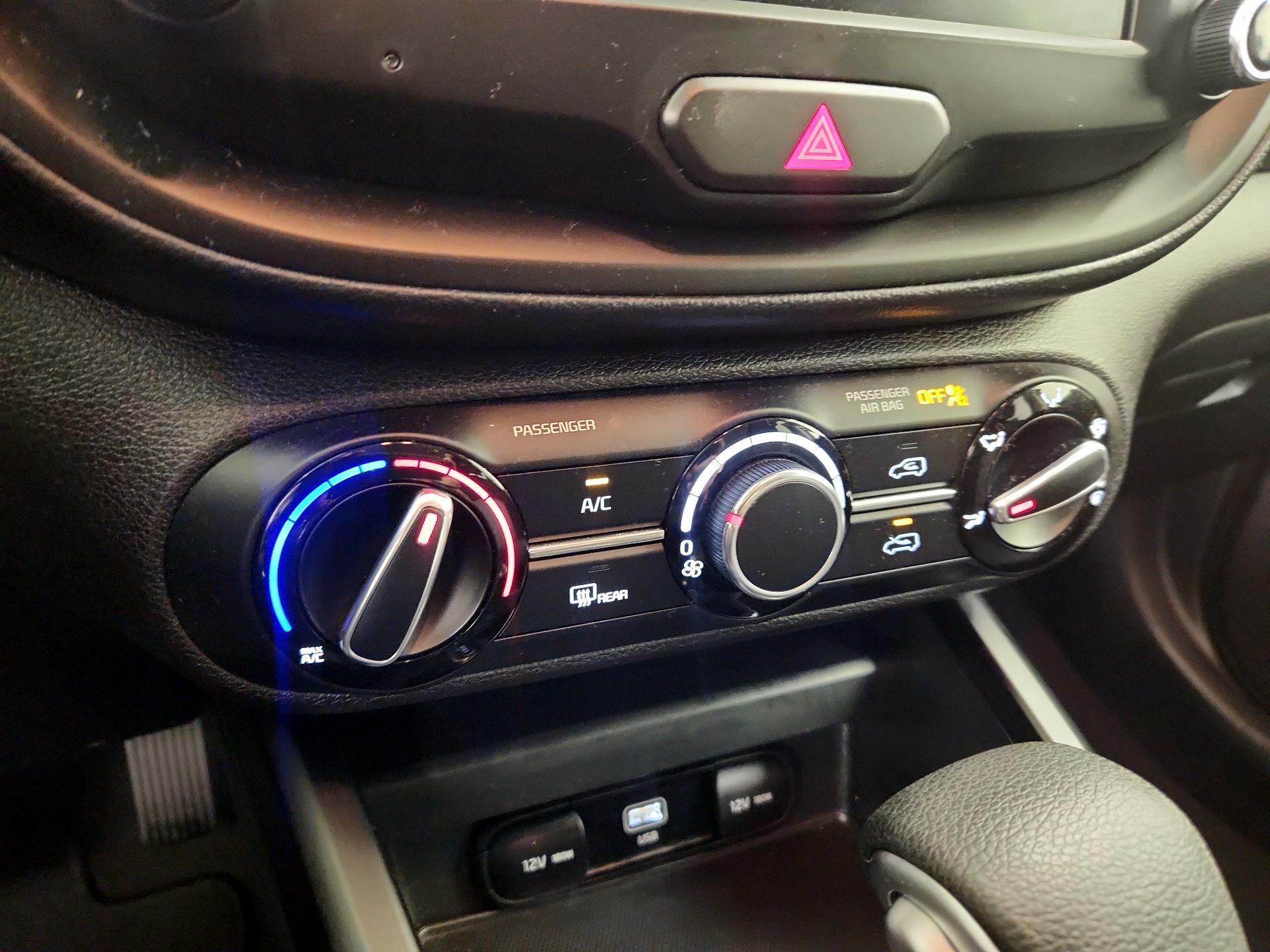 Thumbnail: 2023 Kia Soul - 16