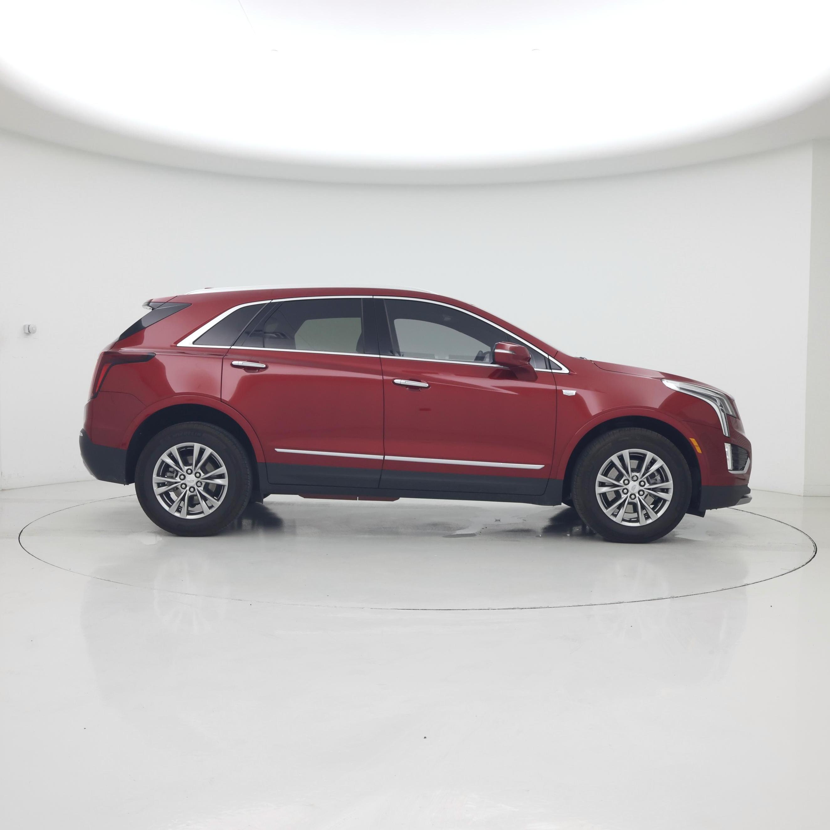 Thumbnail: 2023 Cadillac XT5 - 7