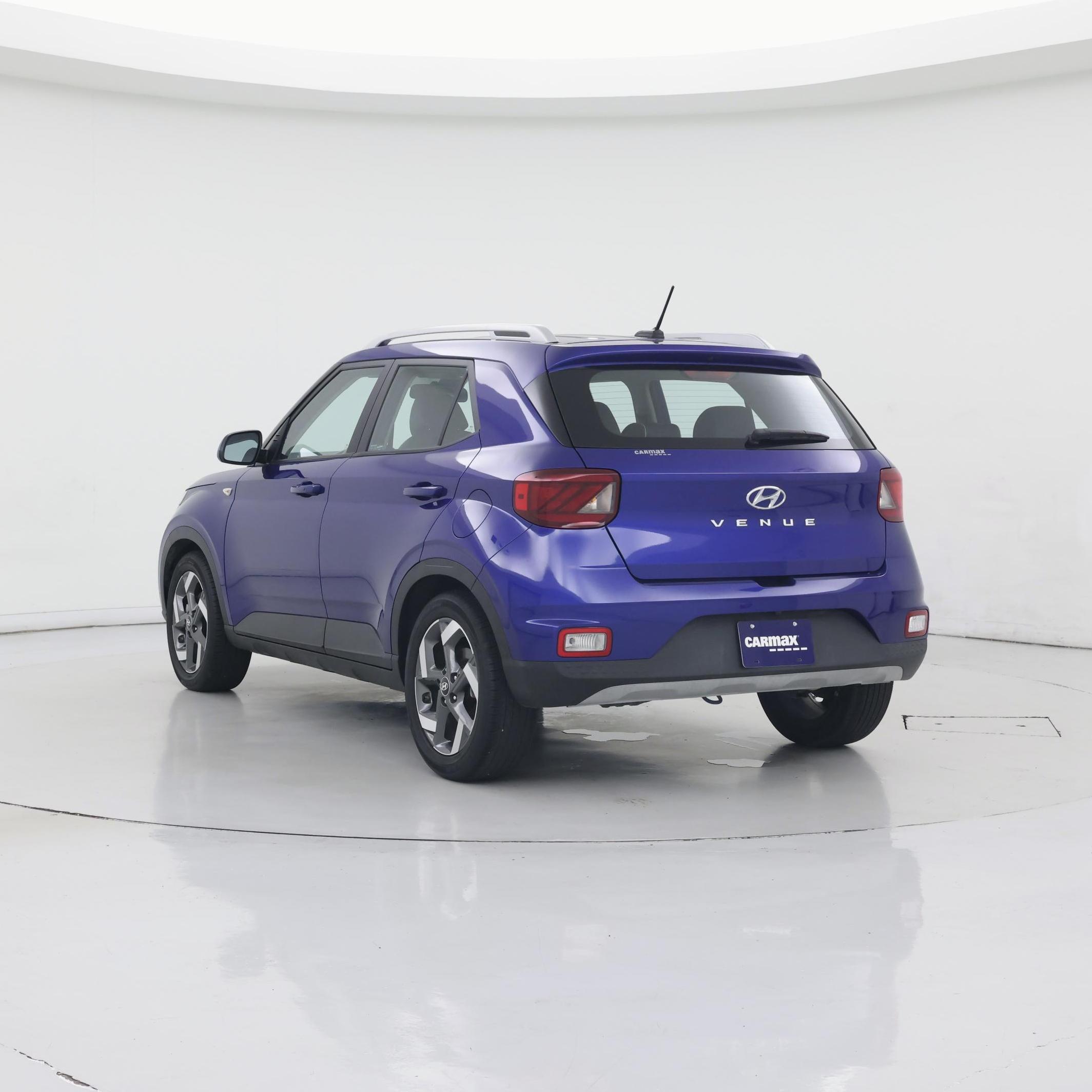 Thumbnail: 2023 Hyundai Venue - 2