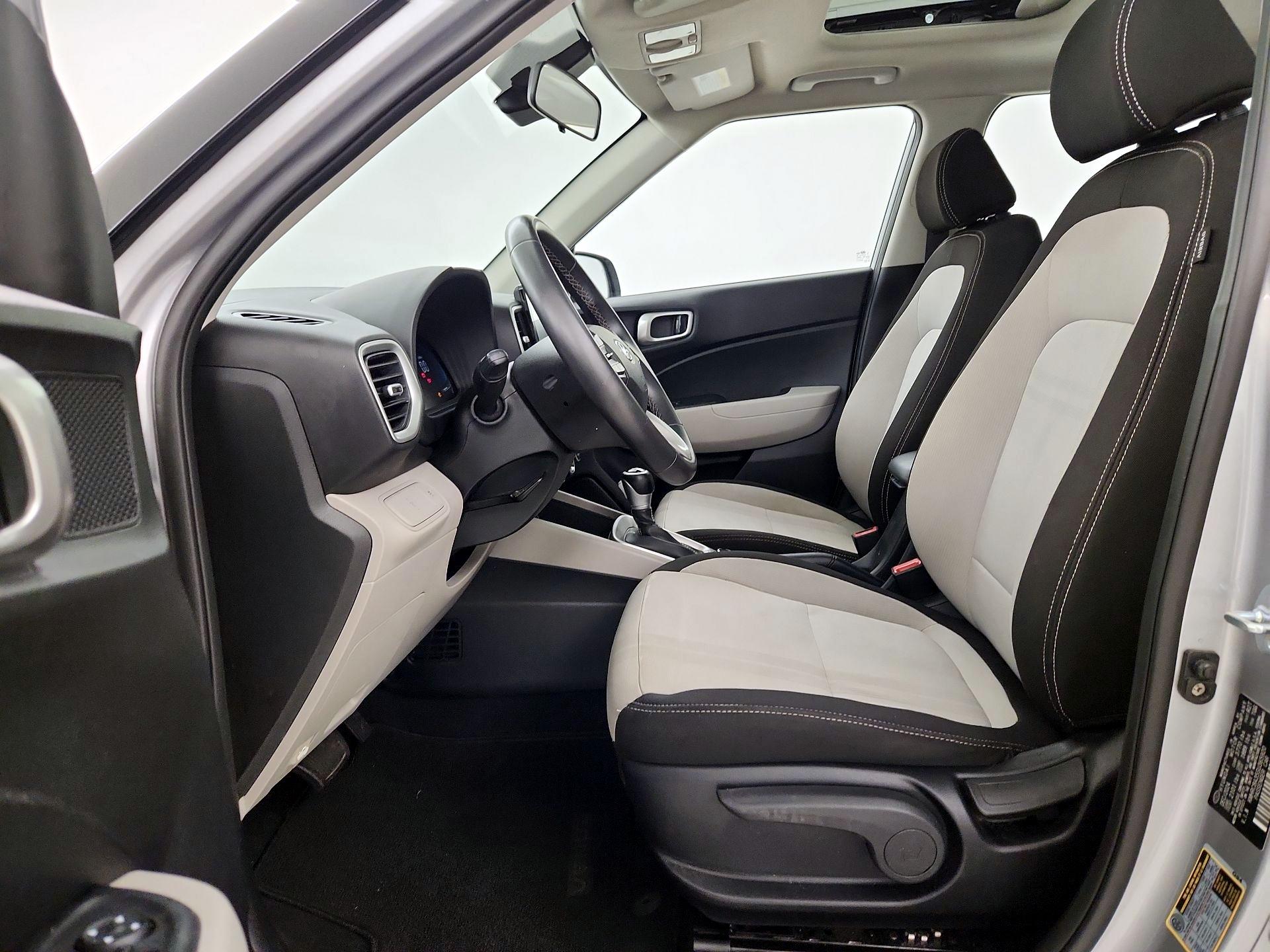 Thumbnail: 2025 Hyundai Venue - 11