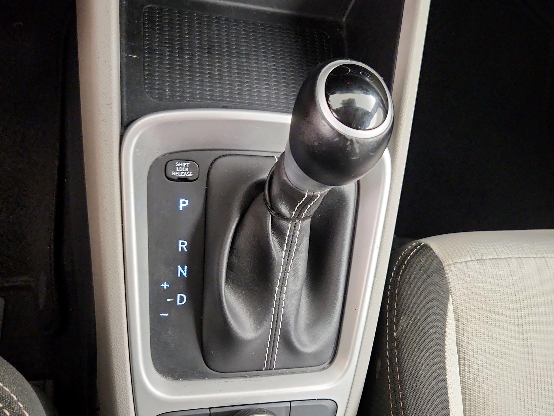 Thumbnail: 2025 Hyundai Venue - 17