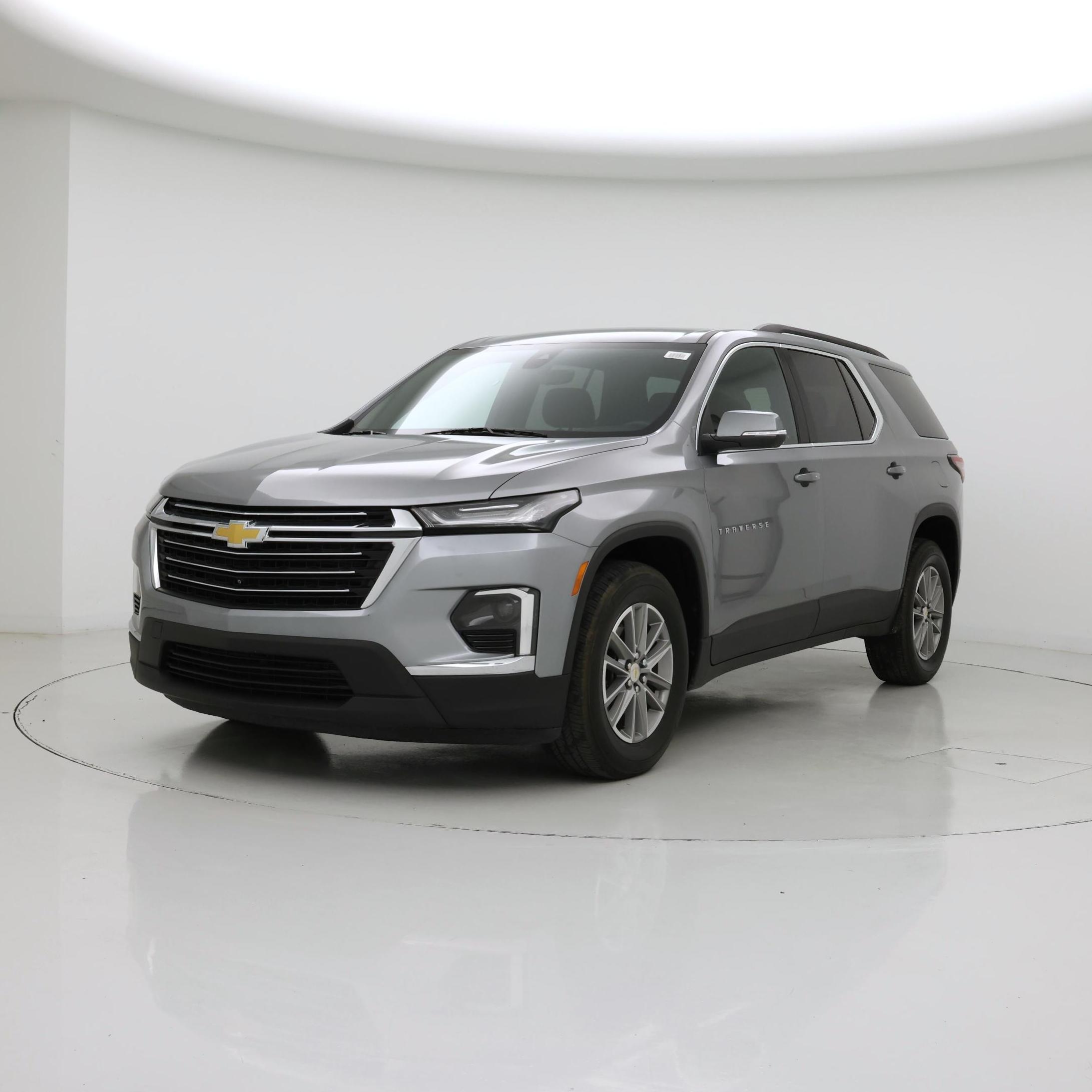 Thumbnail: 2023 Chevrolet Traverse - 4