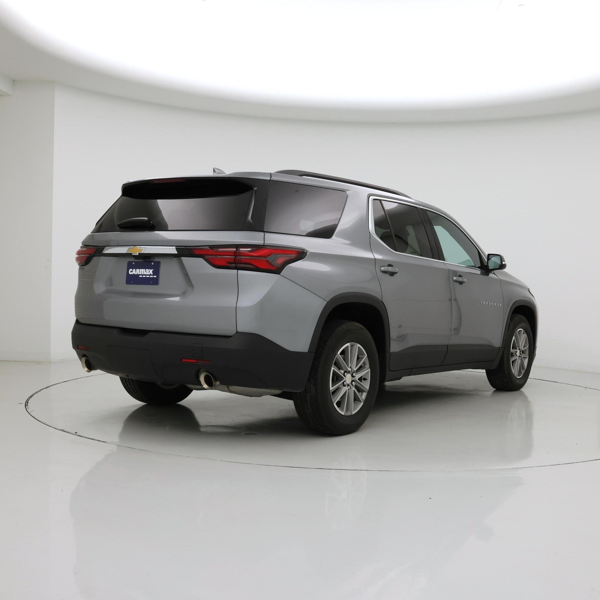 Thumbnail: 2023 Chevrolet Traverse - 8