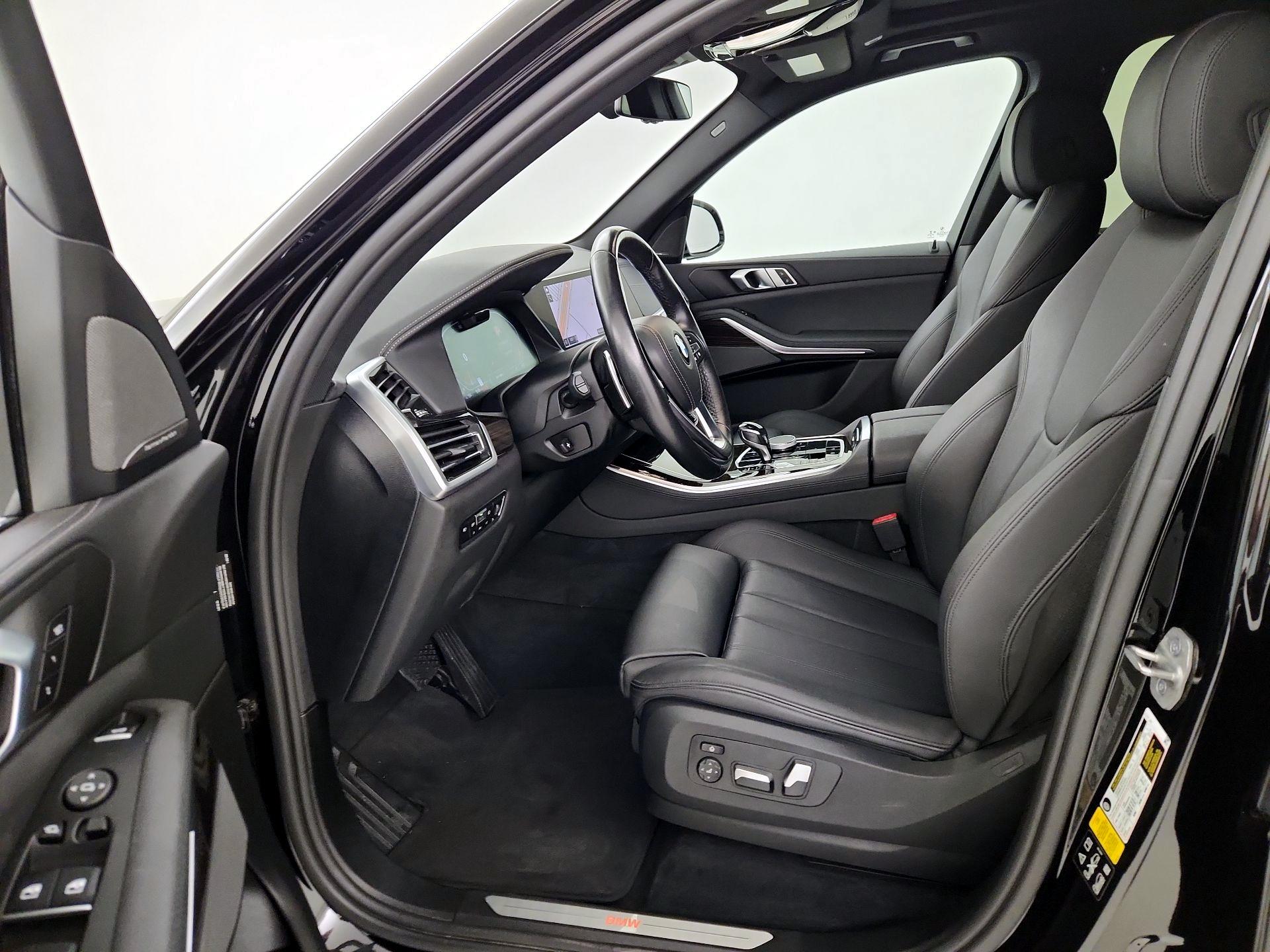 Thumbnail: 2021 BMW X5 - 11