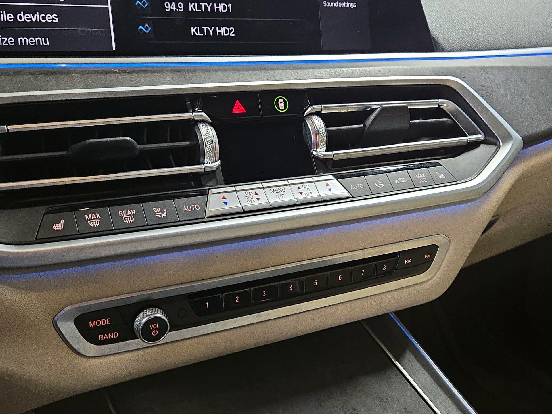 Thumbnail: 2021 BMW X5 - 17