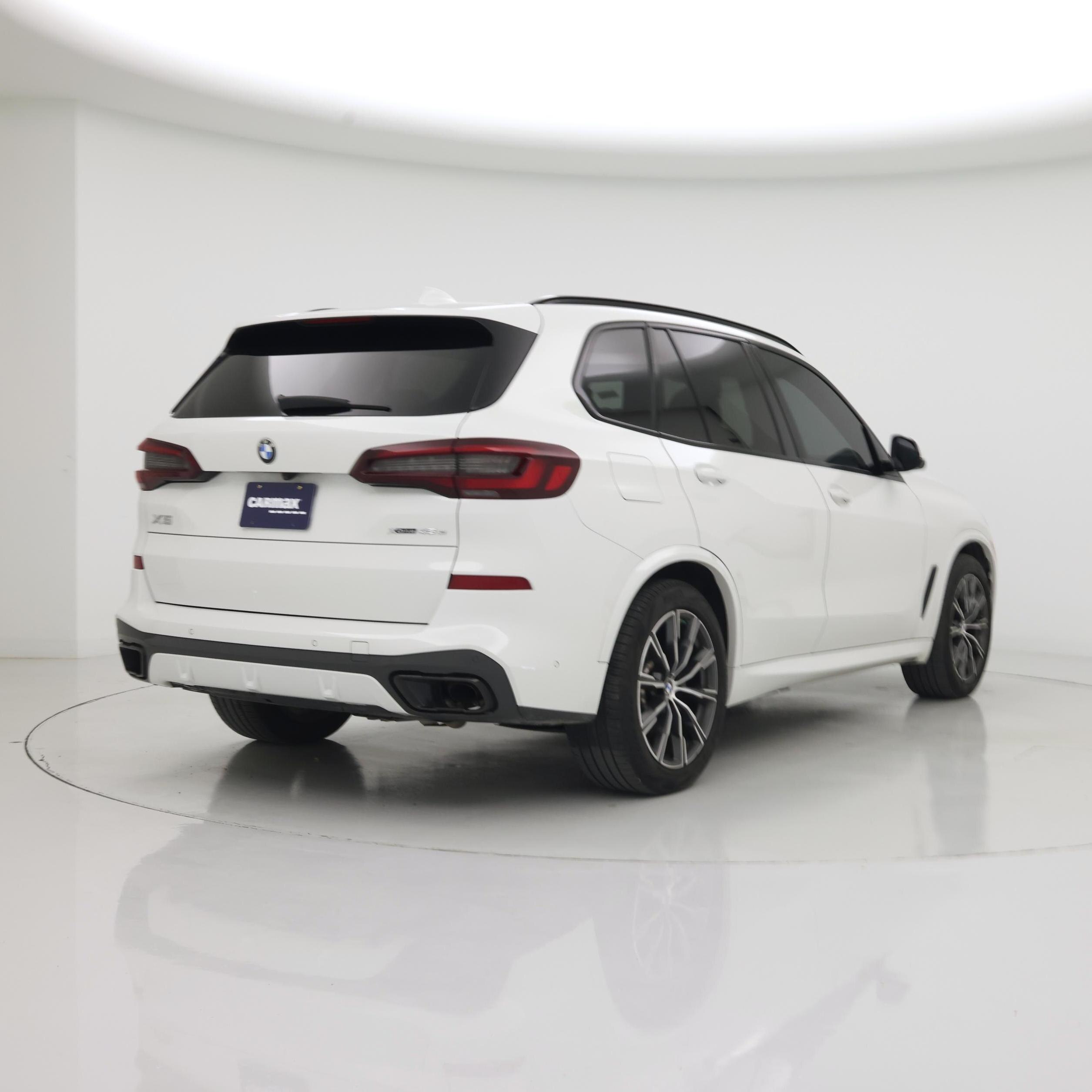 Thumbnail: 2021 BMW X5 - 8