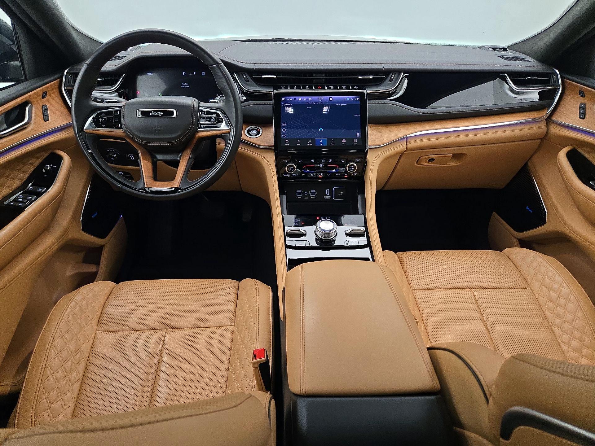 Thumbnail: 2024 Jeep Grand Cherokee - 9