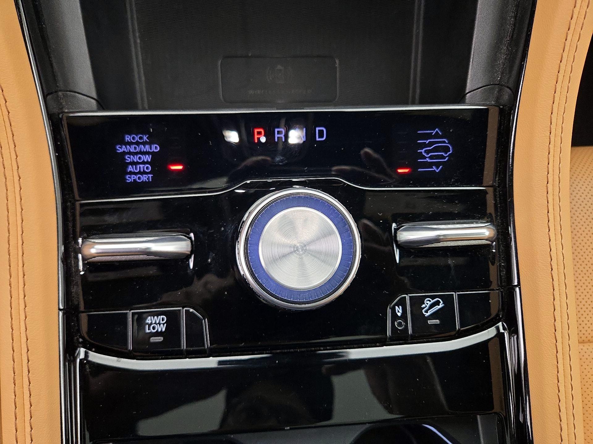 Thumbnail: 2024 Jeep Grand Cherokee - 18