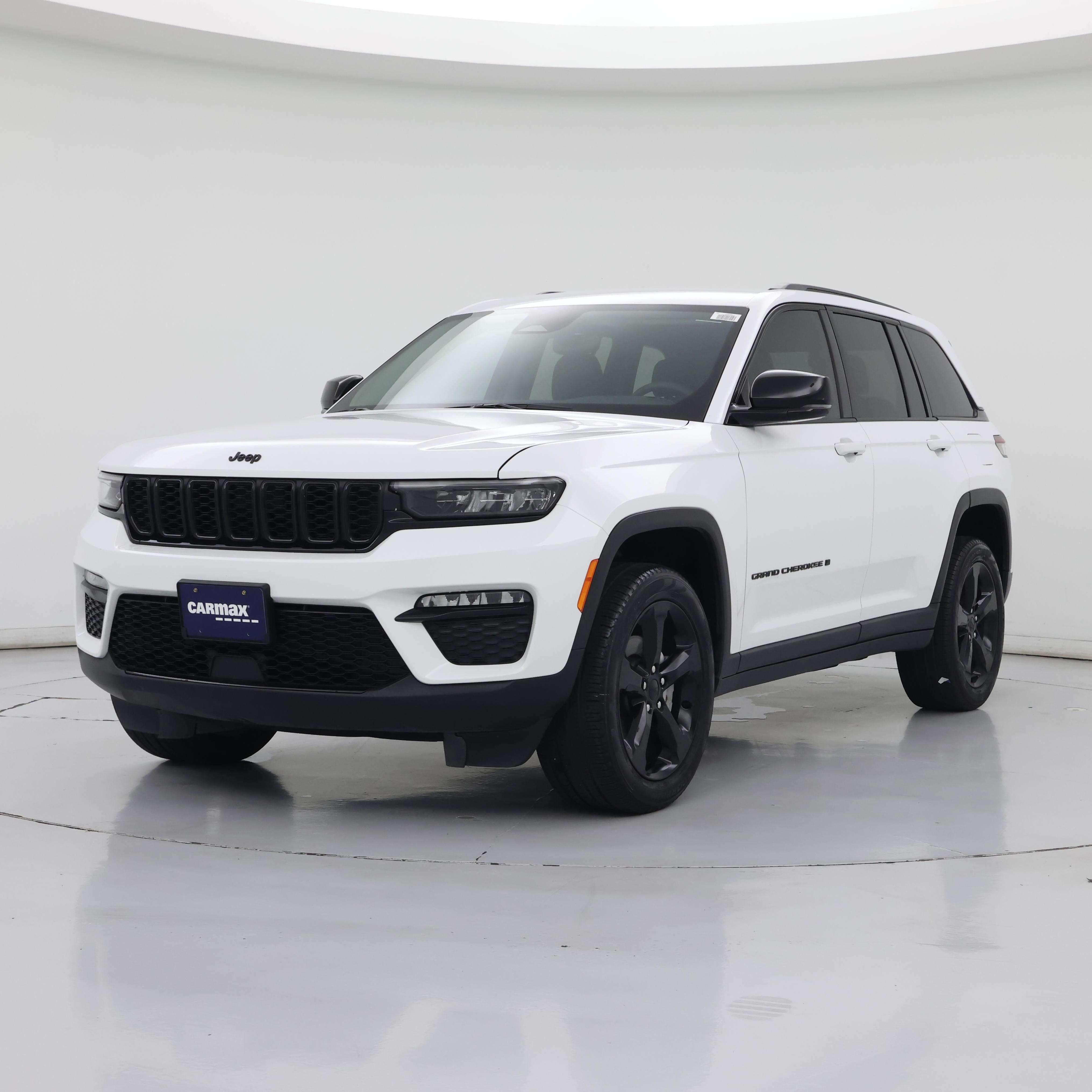 Thumbnail: 2023 Jeep Grand Cherokee - 4